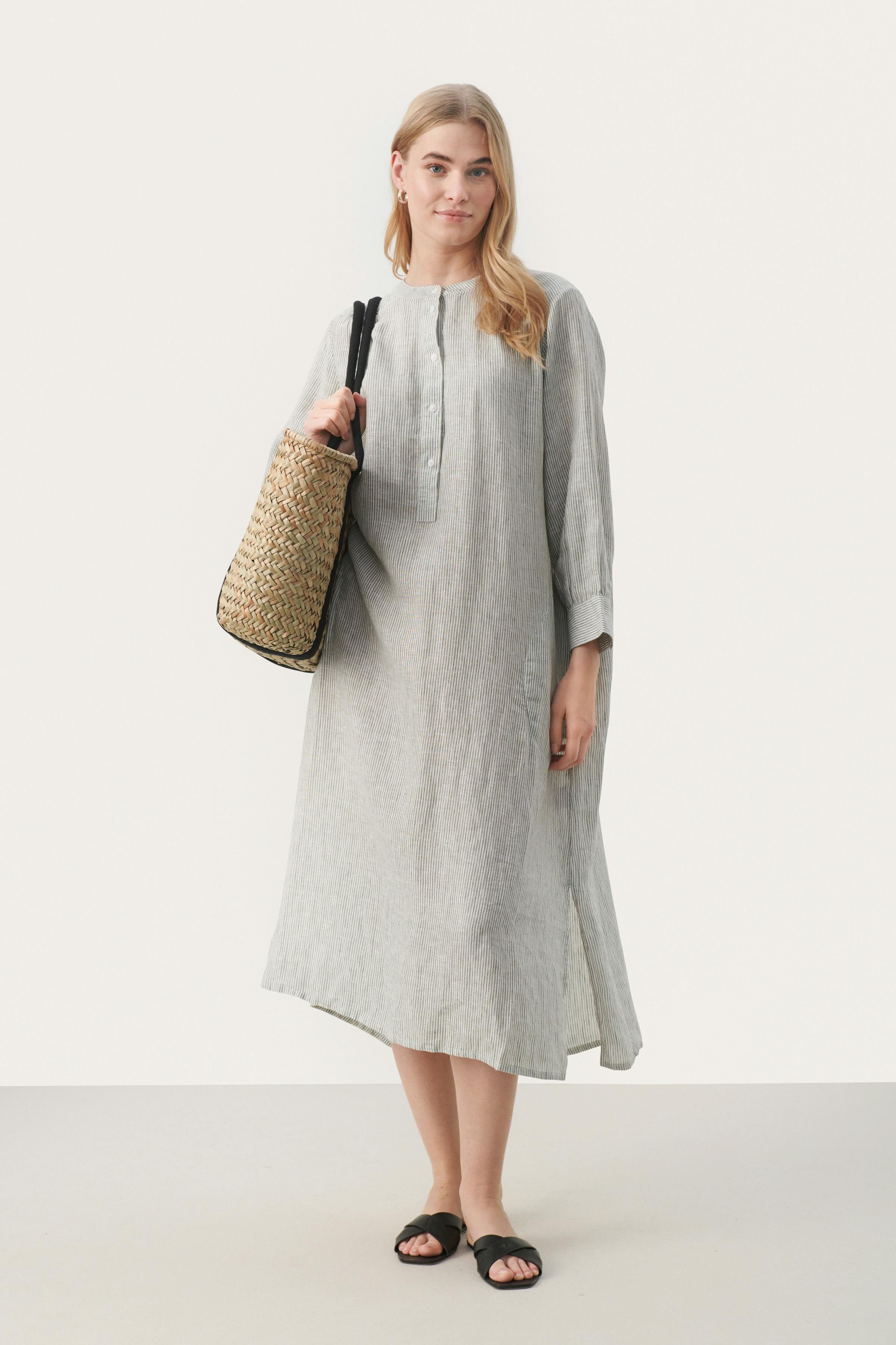 AliaPW Long linen dress LOOKBOOK FRONT 30307657-302908