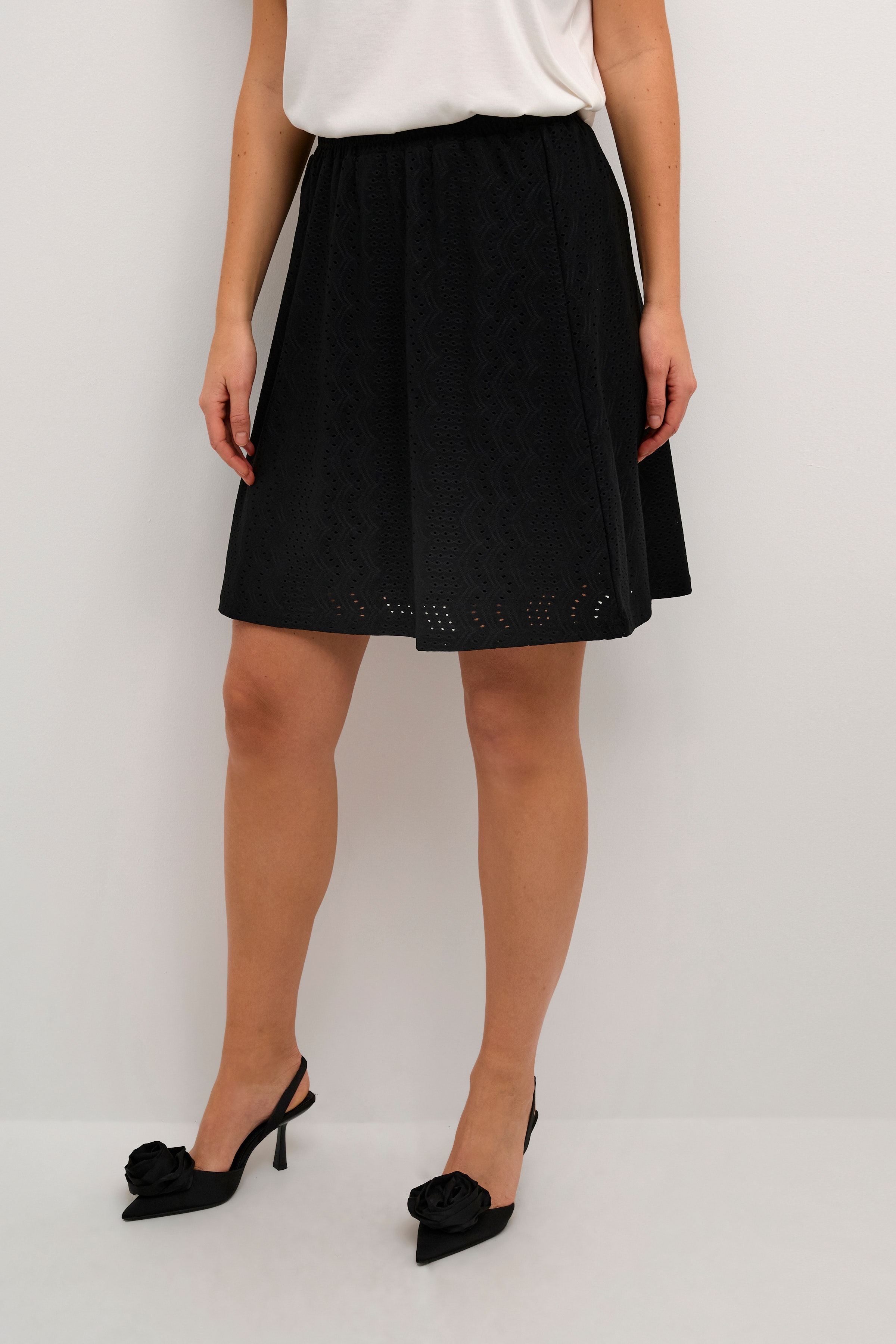 KArachel Skjørt LOOKBOOK FRONT 10508881-100121