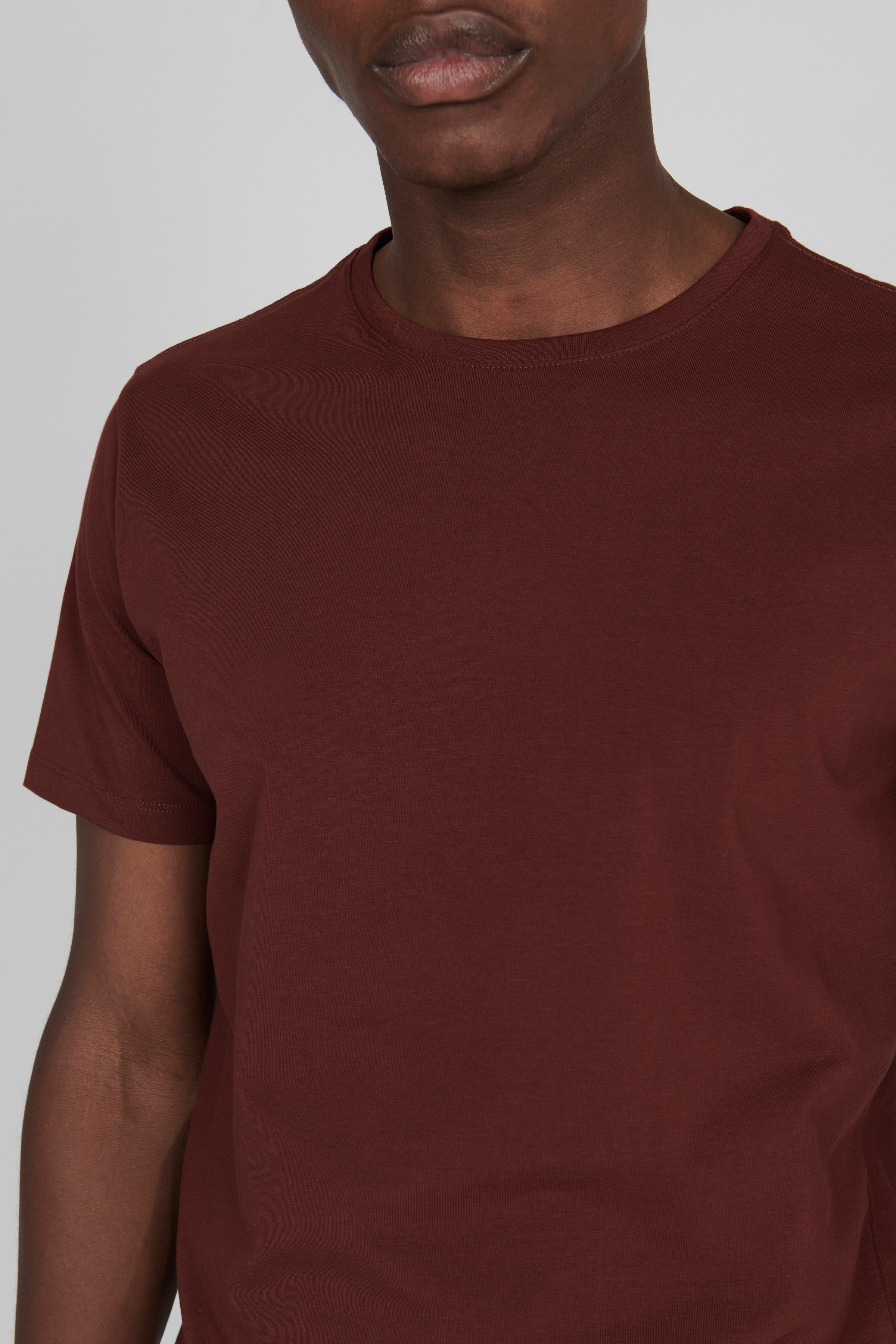 Jermalink T-shirt LOOKBOOK DETAIL 30200604-191321