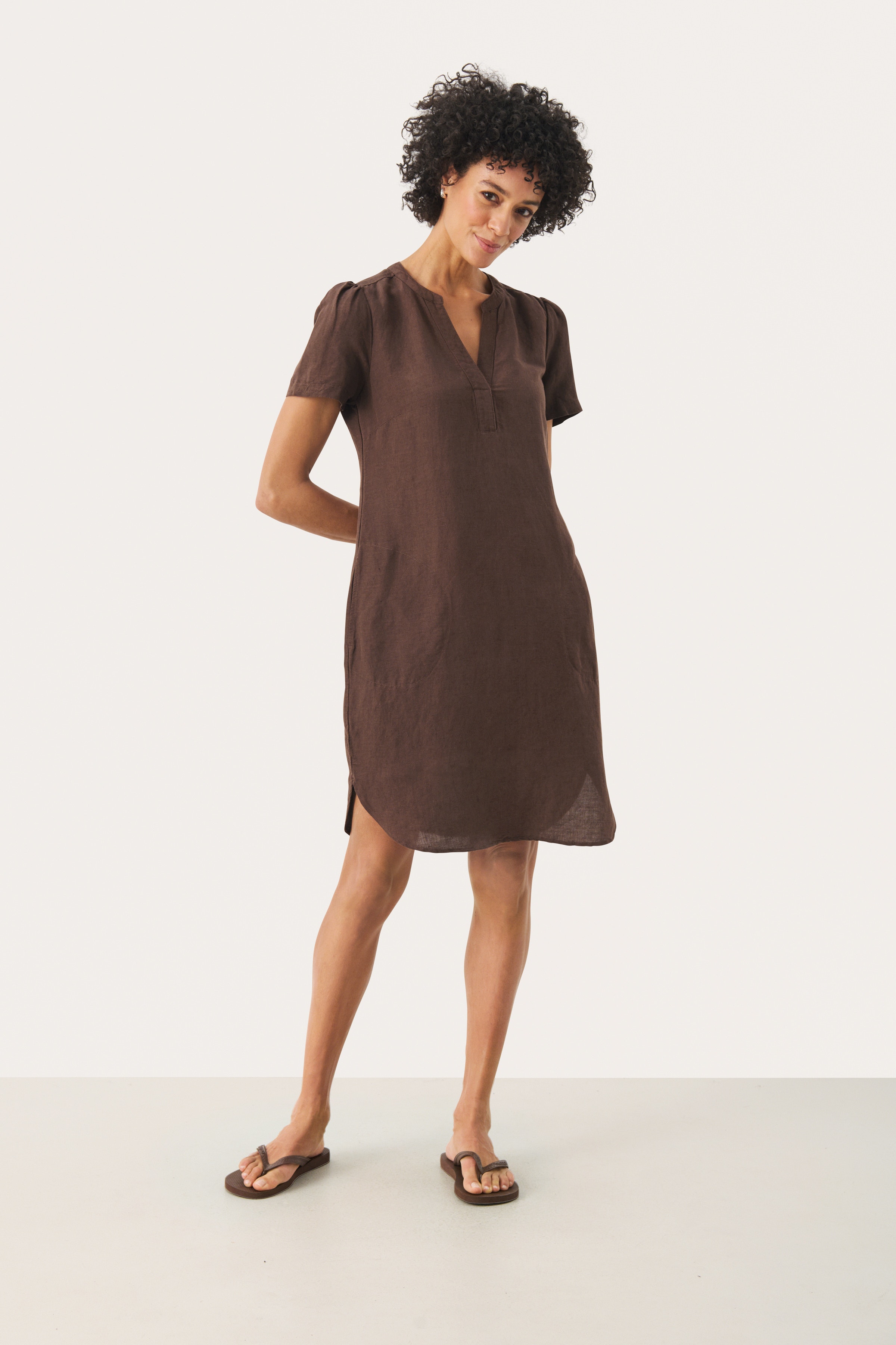 AminasePW Kjole LOOKBOOK FRONT 30309571-191015