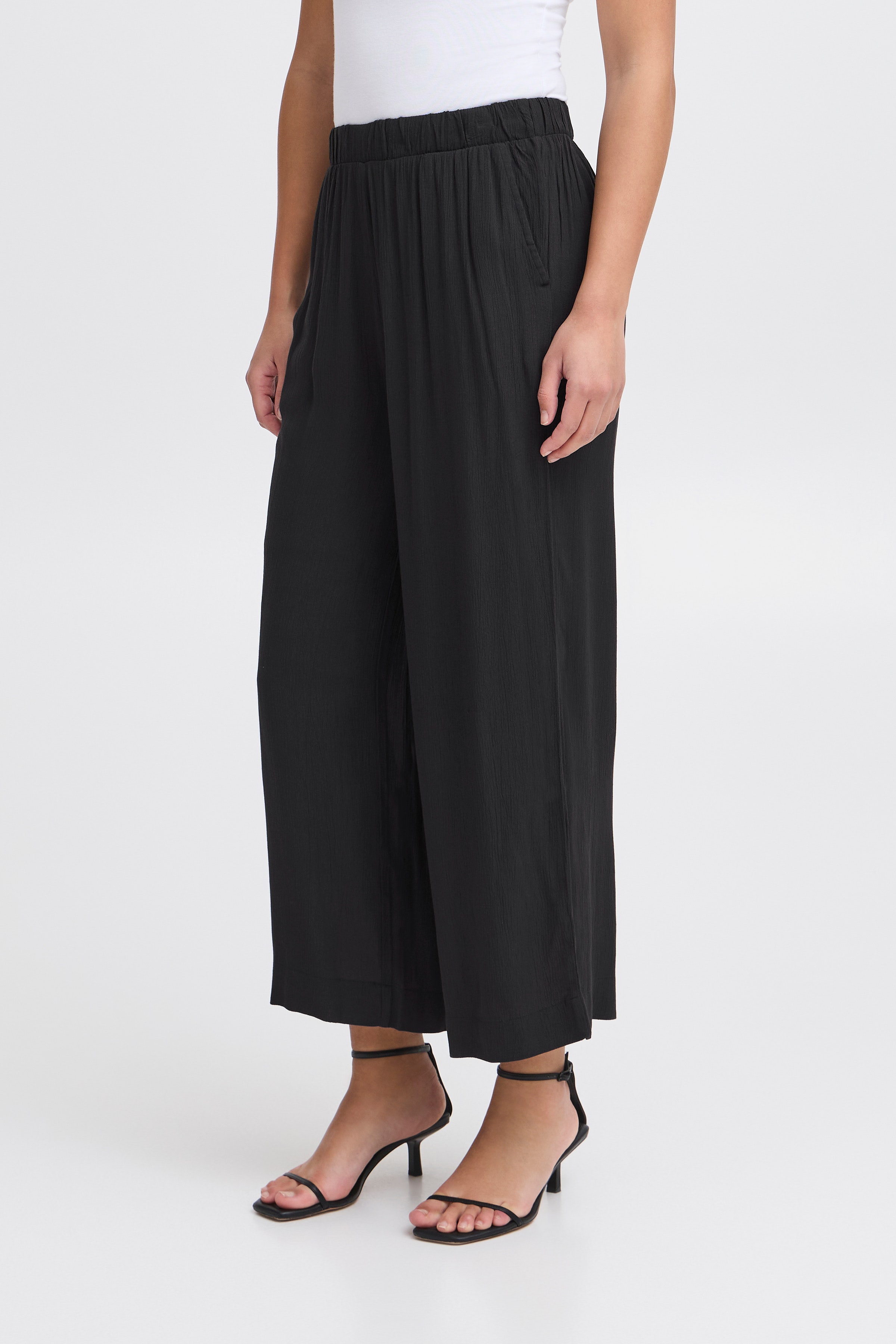 IHMARRAKECH Byxor LOOKBOOK FRONT 20111452-194008