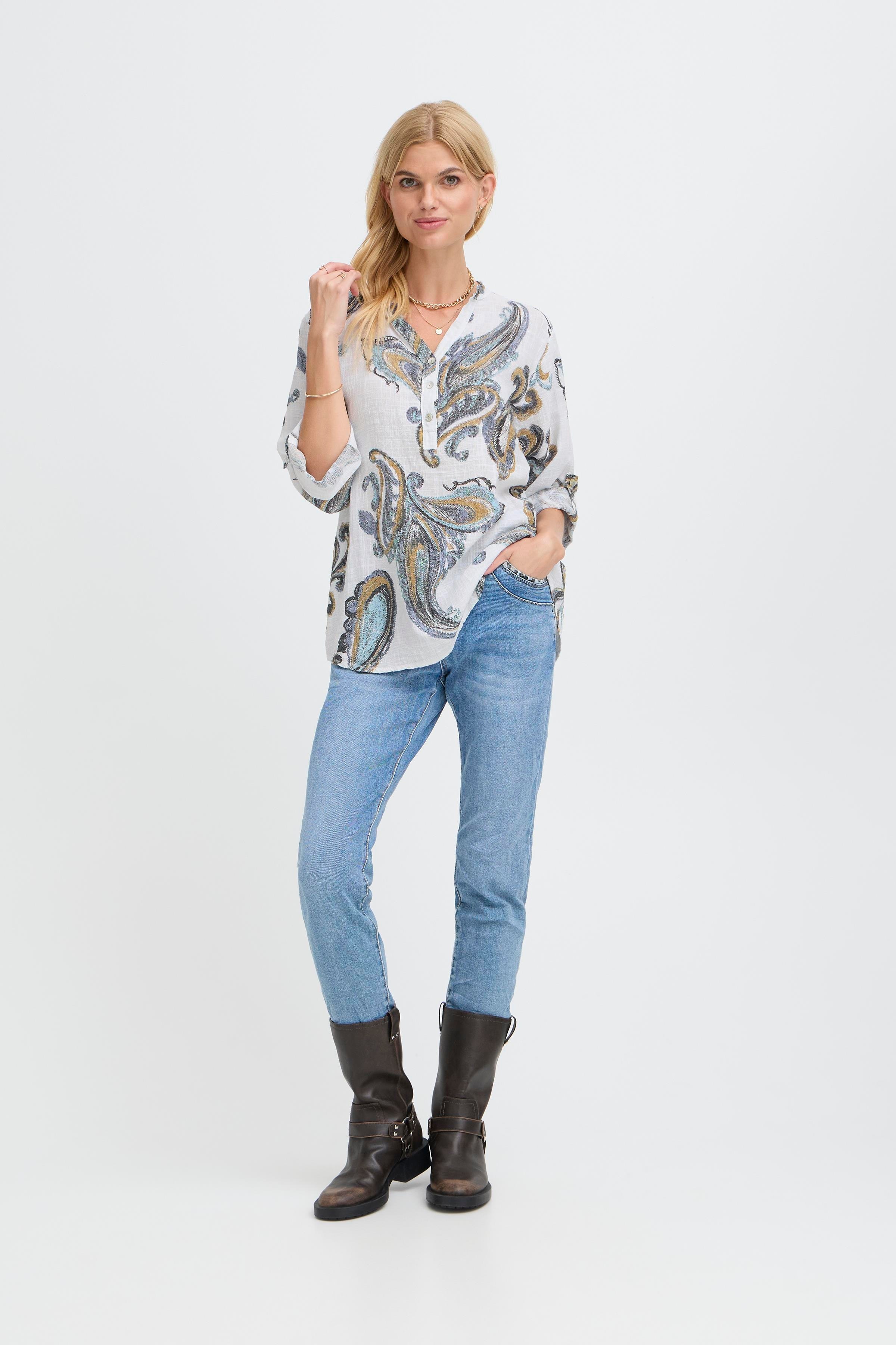 SBALEXIA Bluse LOOKBOOK FRONT 22101052-110602