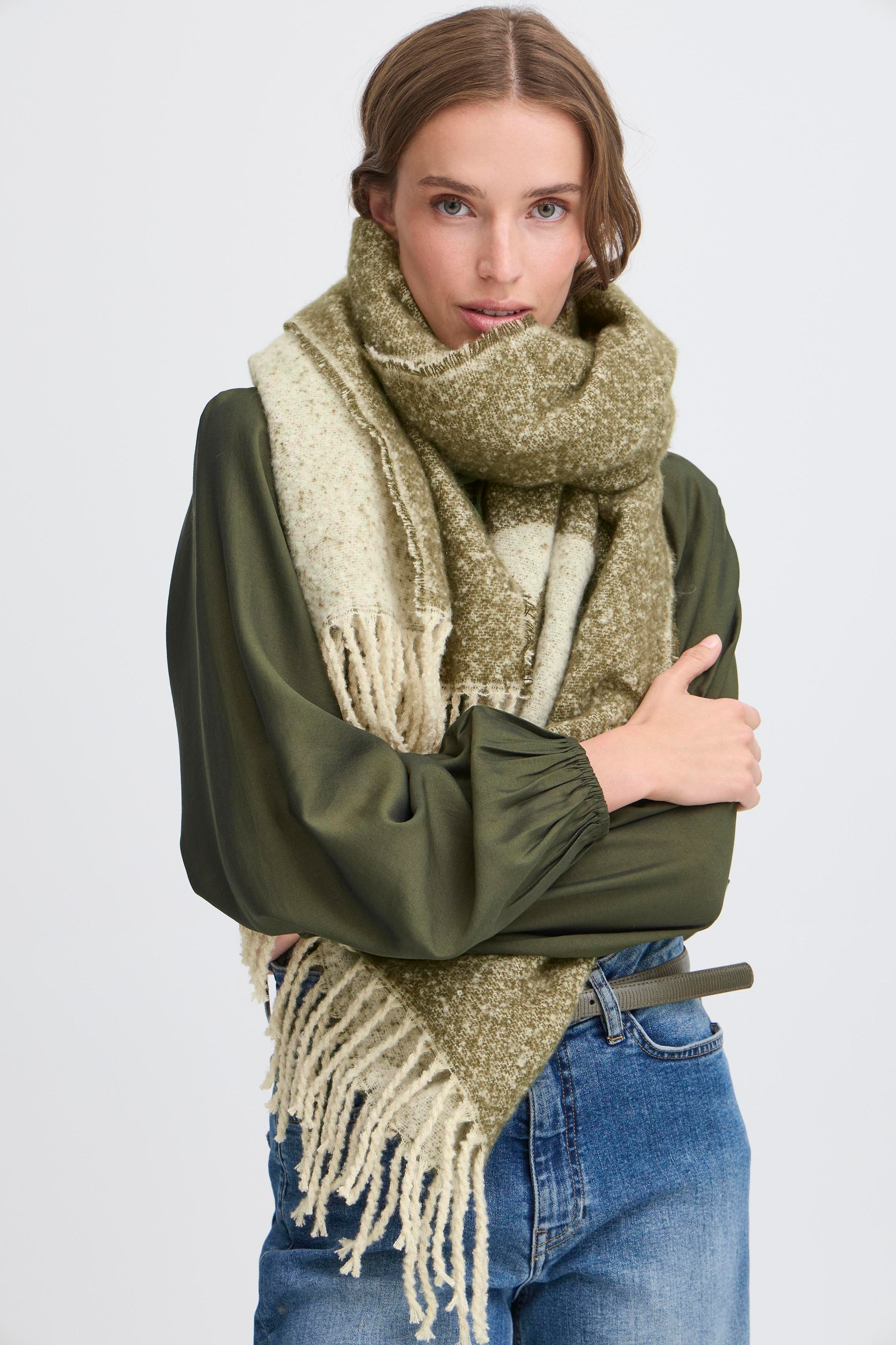 IALEGINA Skjerf LOOKBOOK DETAIL 20119807-190510