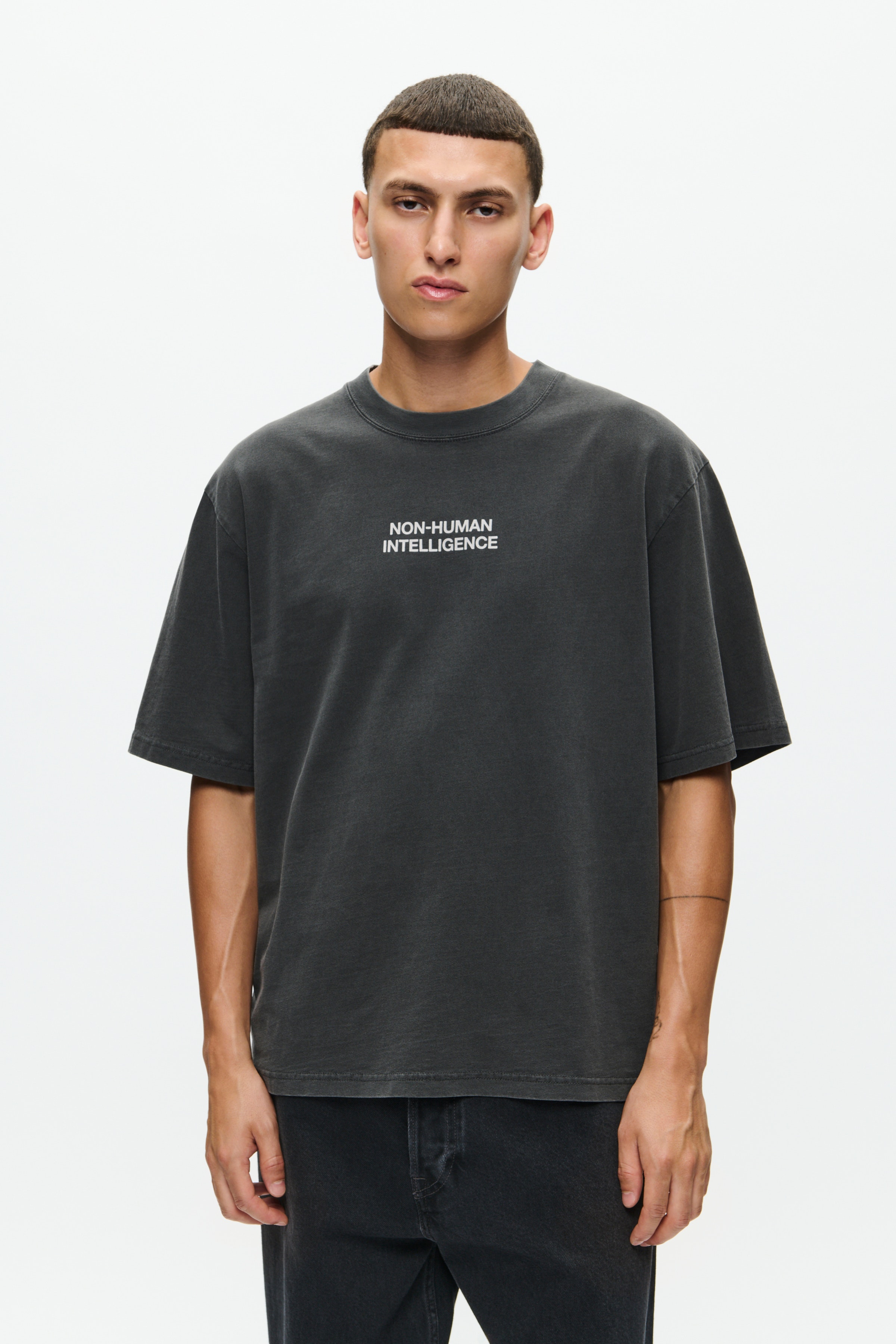 WWGary T-shirt LOOKBOOK FRONT 30251797-304420