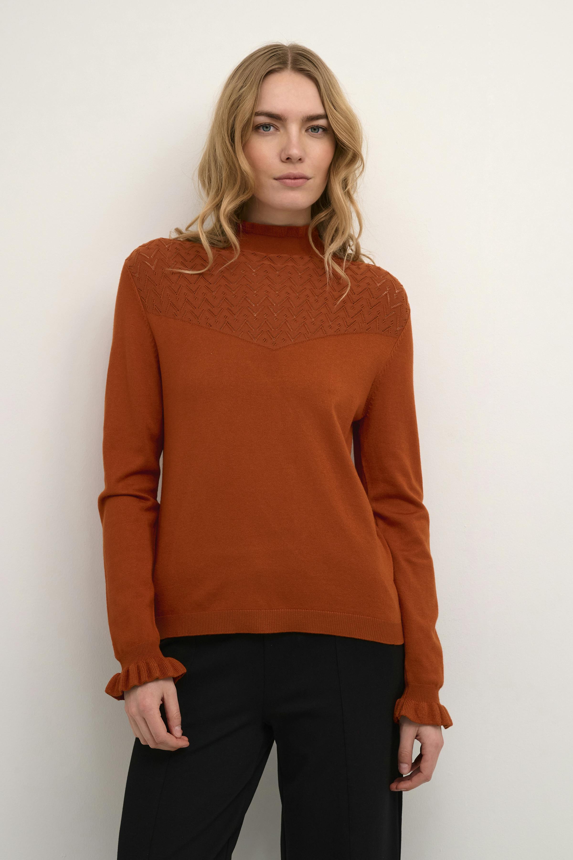 CRVillea Pullover LOOKBOOK FRONT 10611897-171342