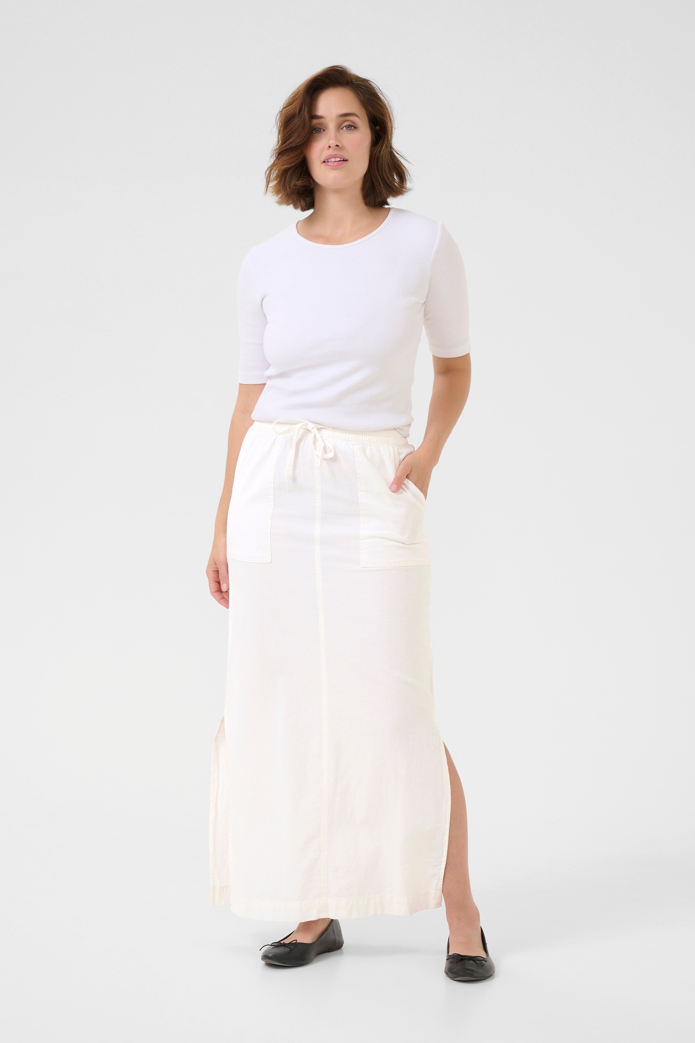 KAnaya Skjørt LOOKBOOK FRONT 10509504-110602