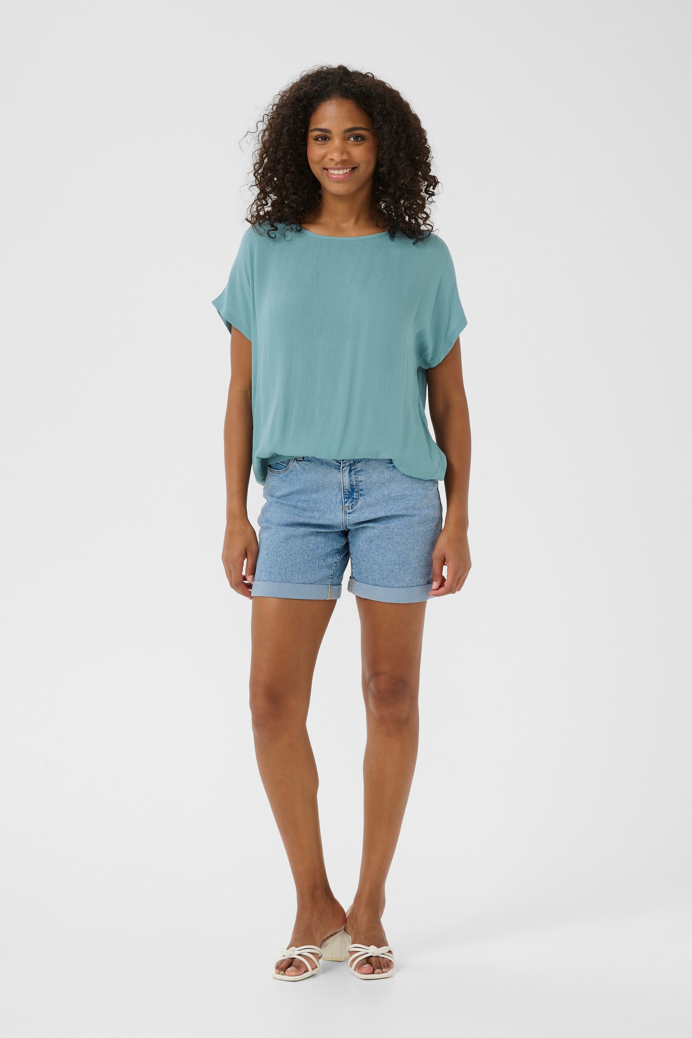 KAamber Bluse LOOKBOOK FRONT 10500781-174919