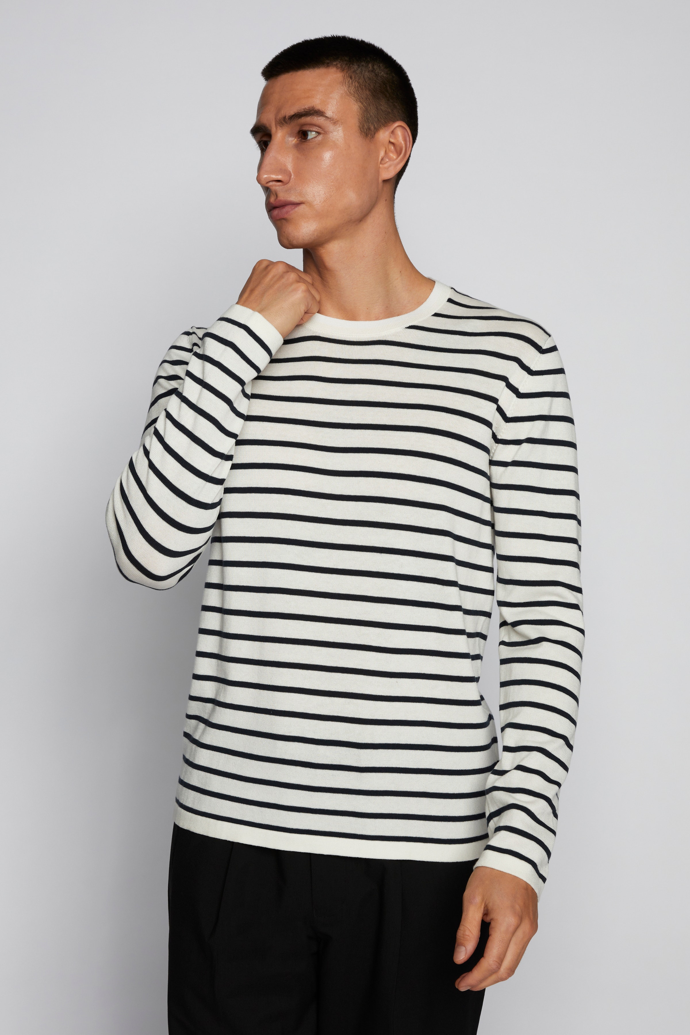 MAlennon Knit LOOKBOOK FRONT 30206529-194011