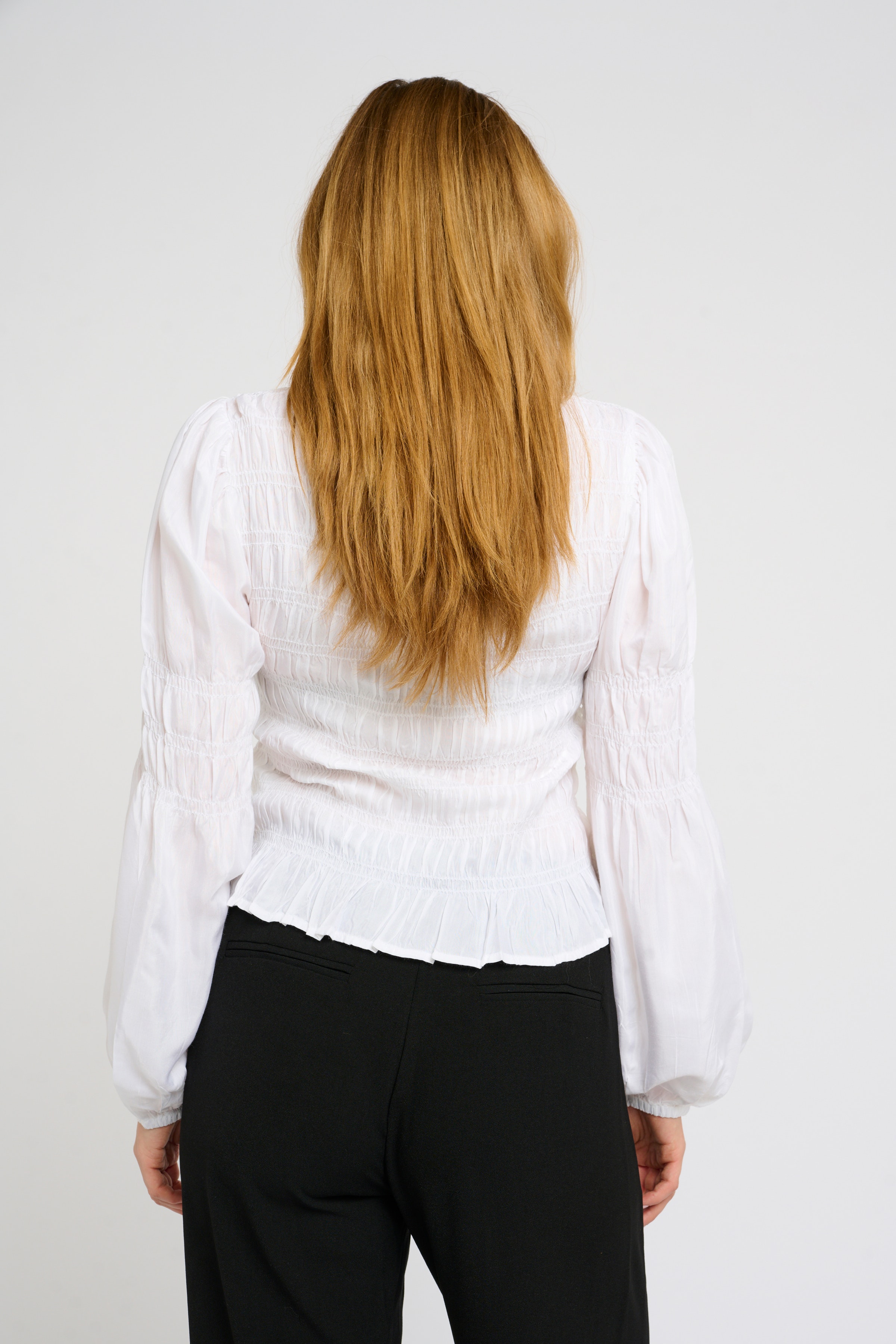 CRHenva Blus LOOKBOOK BACK 10607869-110602