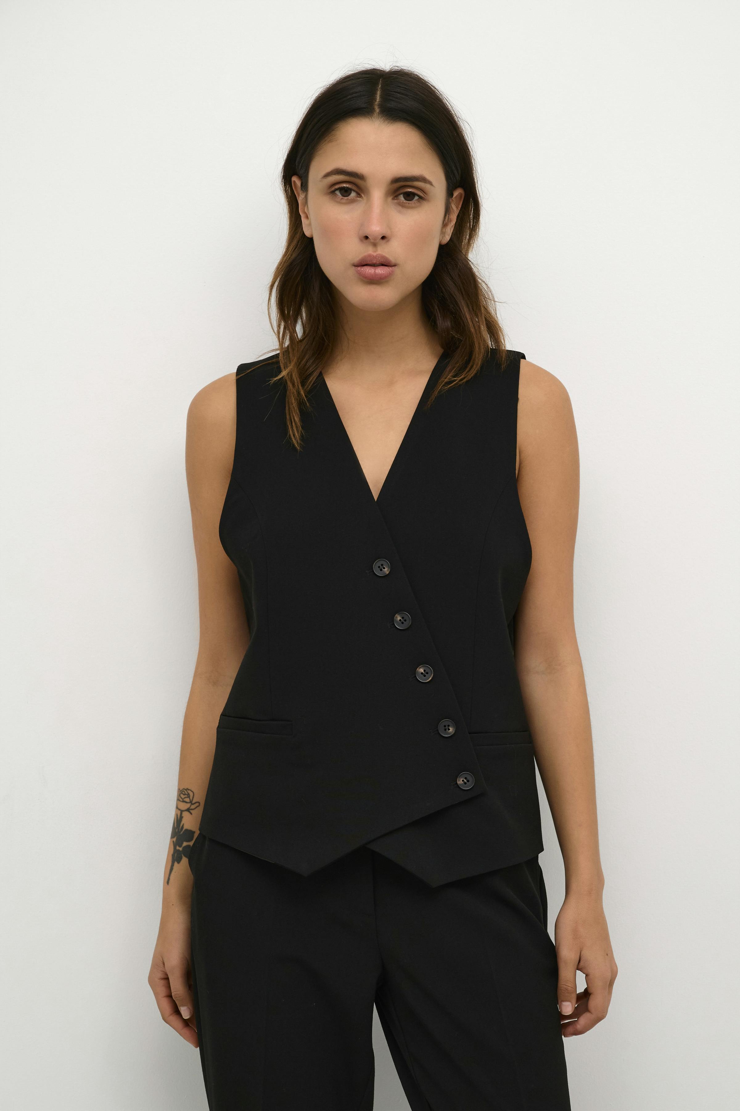 KristelKB Vest LOOKBOOK FRONT 10104546-194008