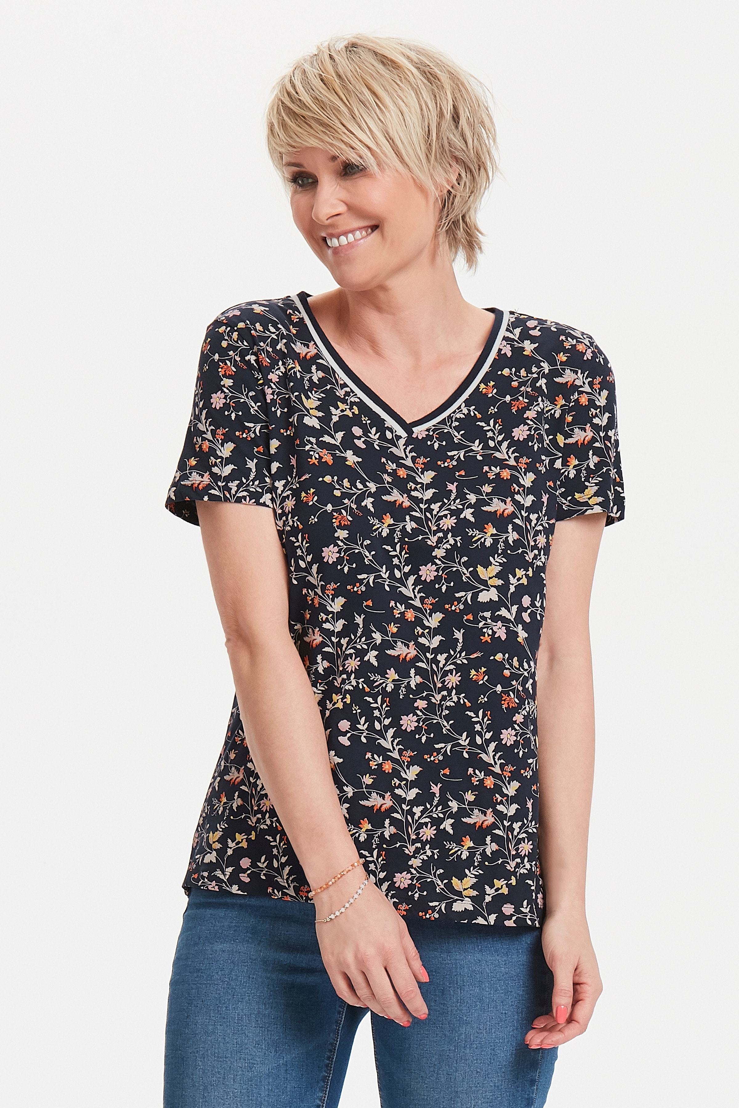 Kortärmad T-shirt LOOKBOOK FRONT 20605616-69455