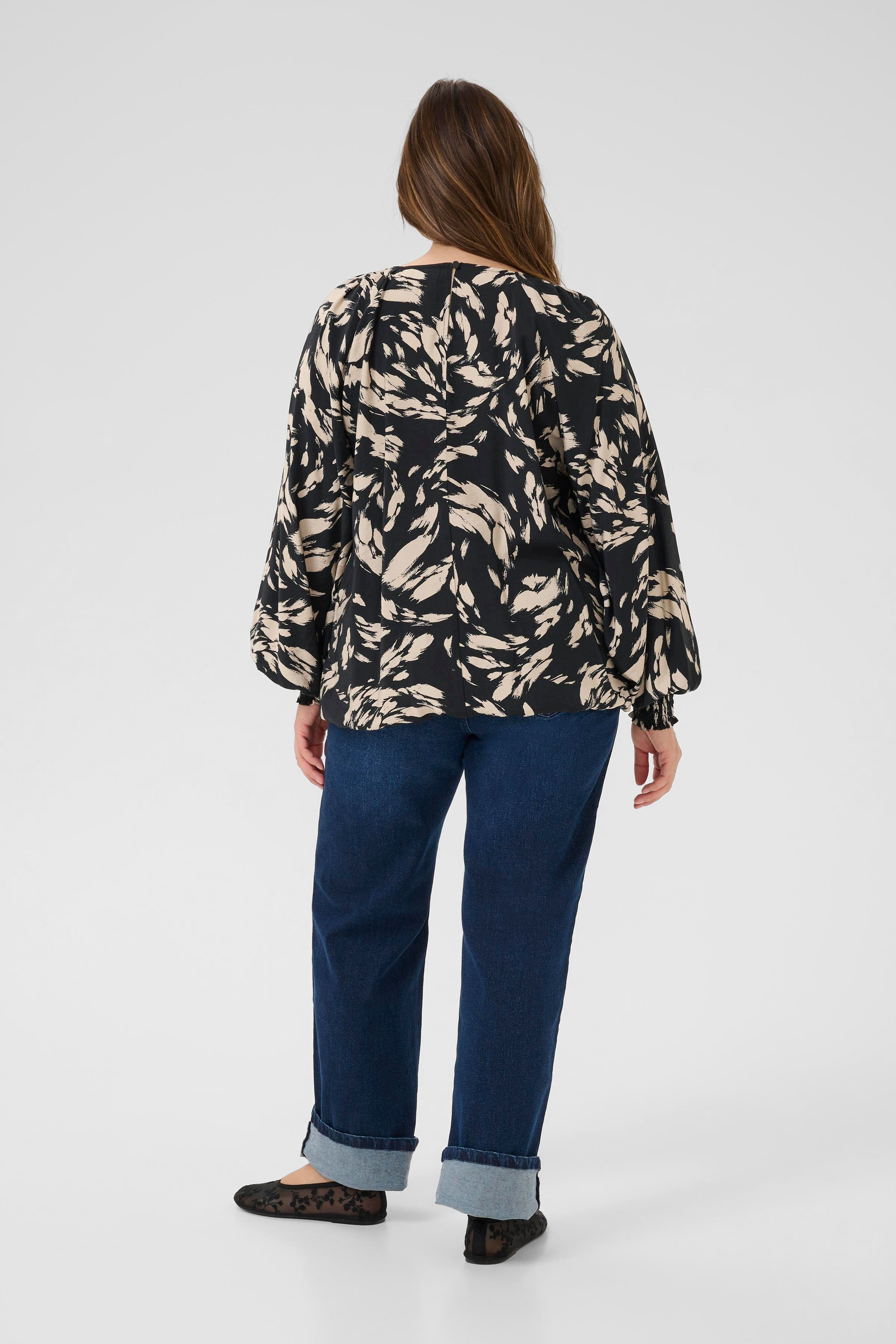 KColla Blouse LOOKBOOK BACK 10583917-108751