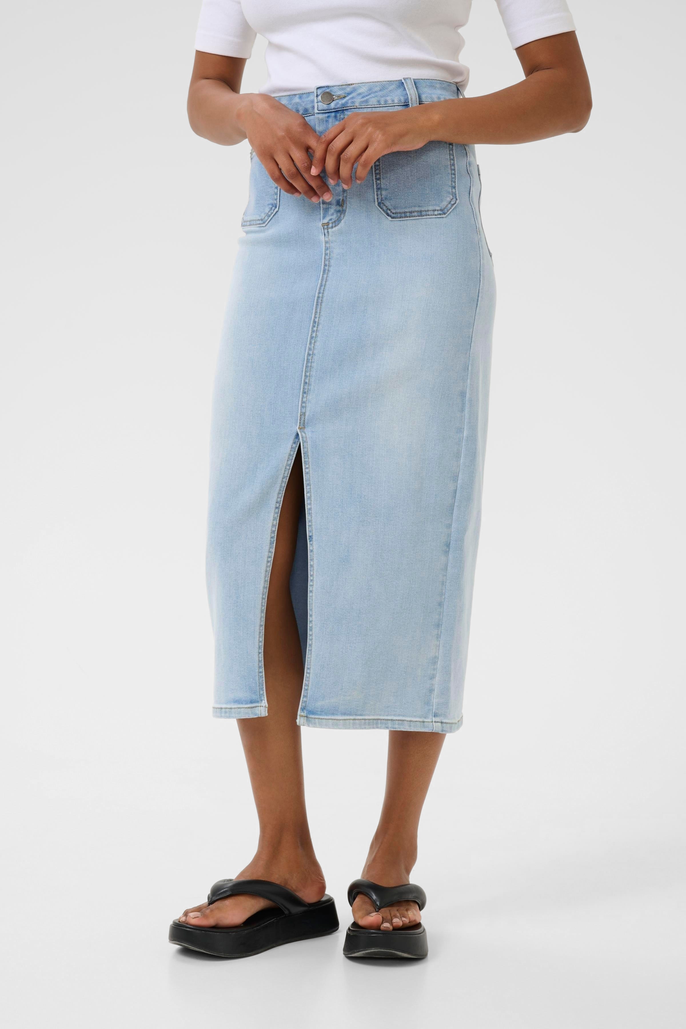 KAkarla Denimskjørt LOOKBOOK FRONT 10509960-101012
