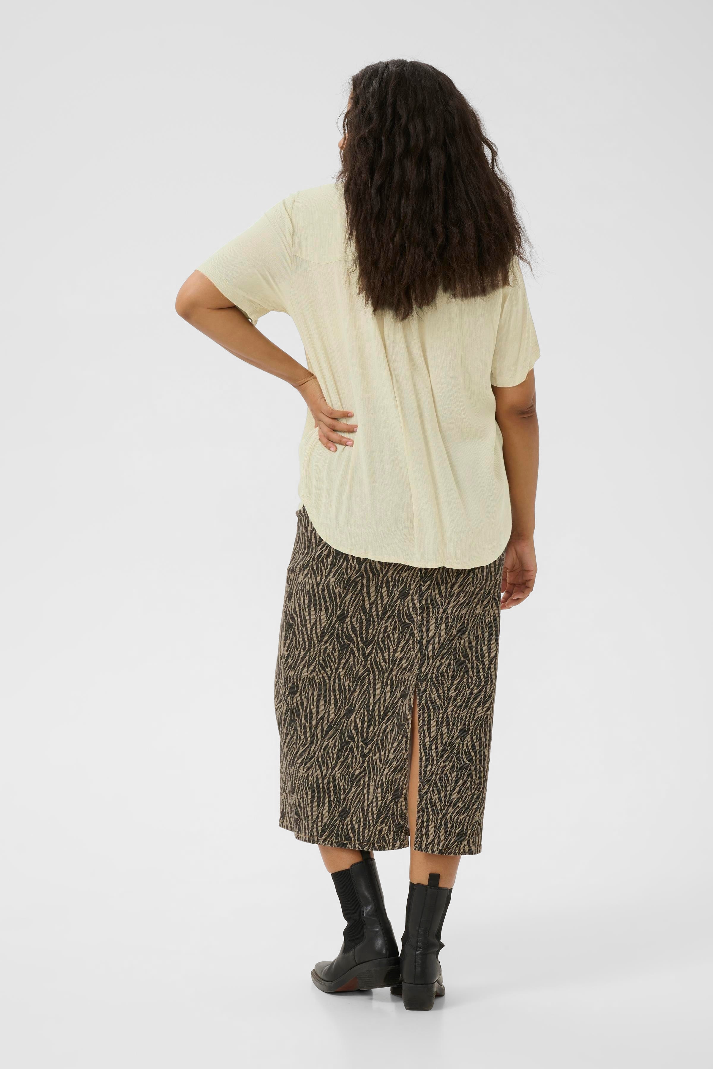 KCami Bluse LOOKBOOK BACK 10580056-151305