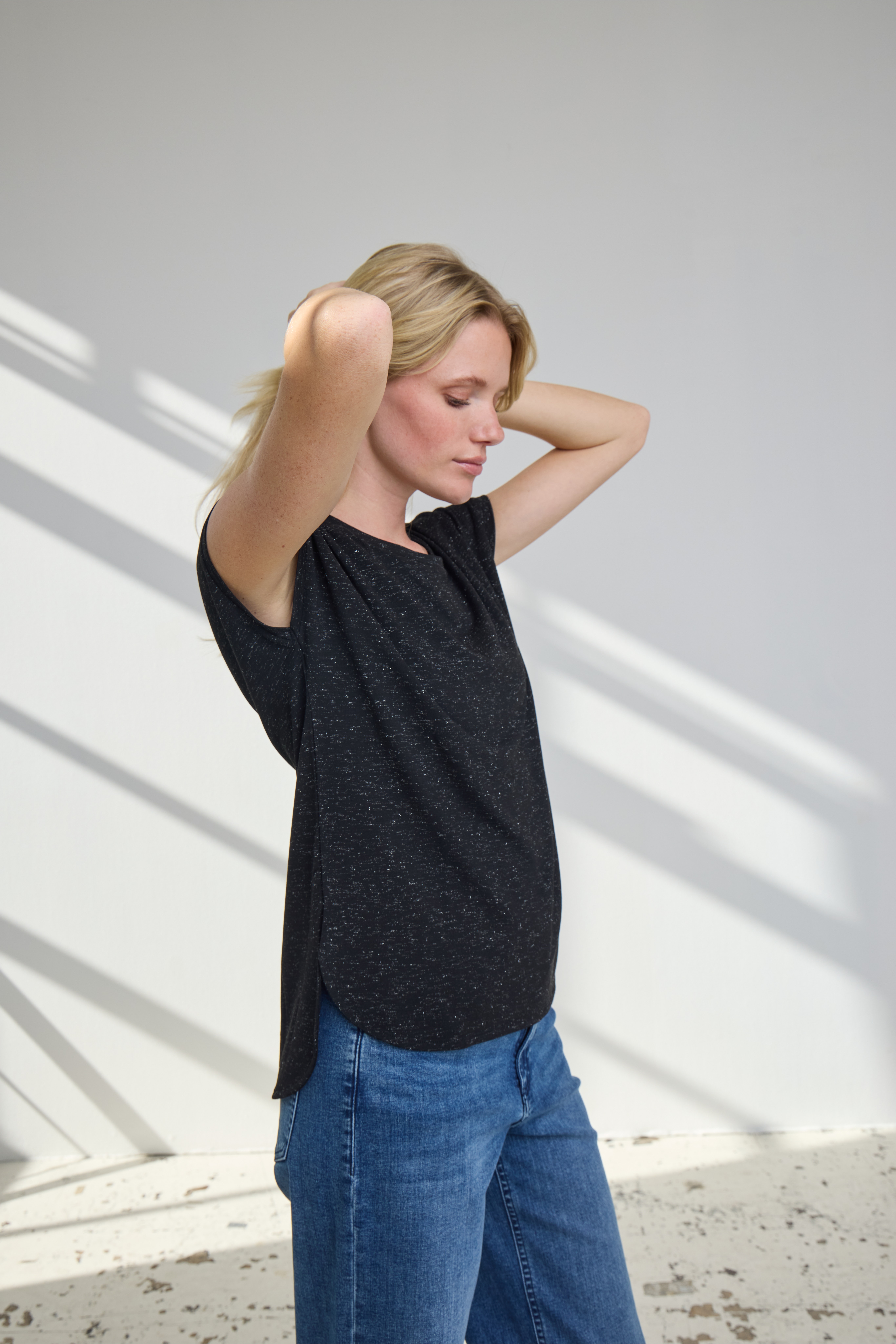 IHREBEL T-shirt LOCATION NONE 20109945-194008