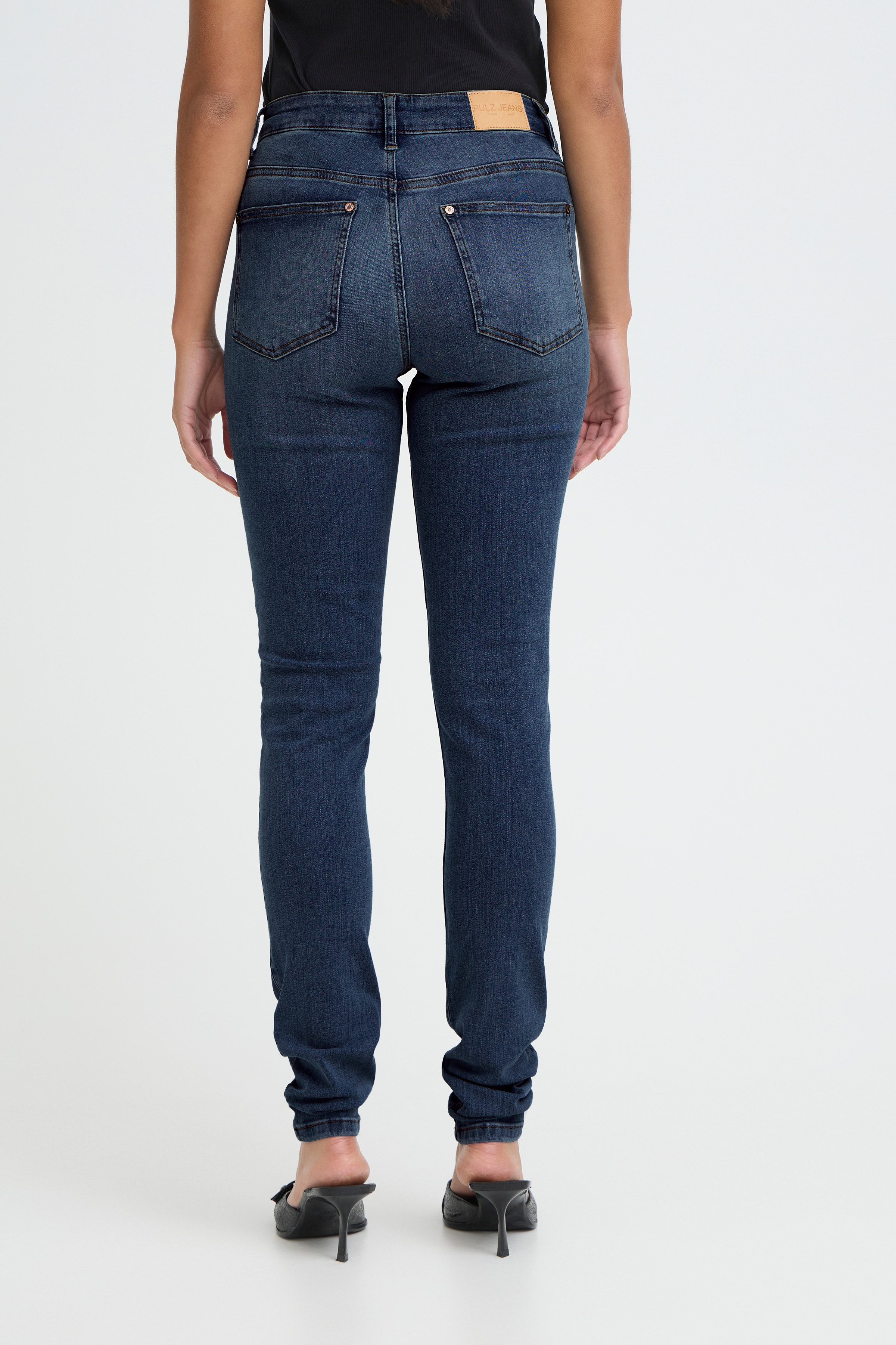 PZEMMELINA Jeans LOOKBOOK BACK 50207163-200005