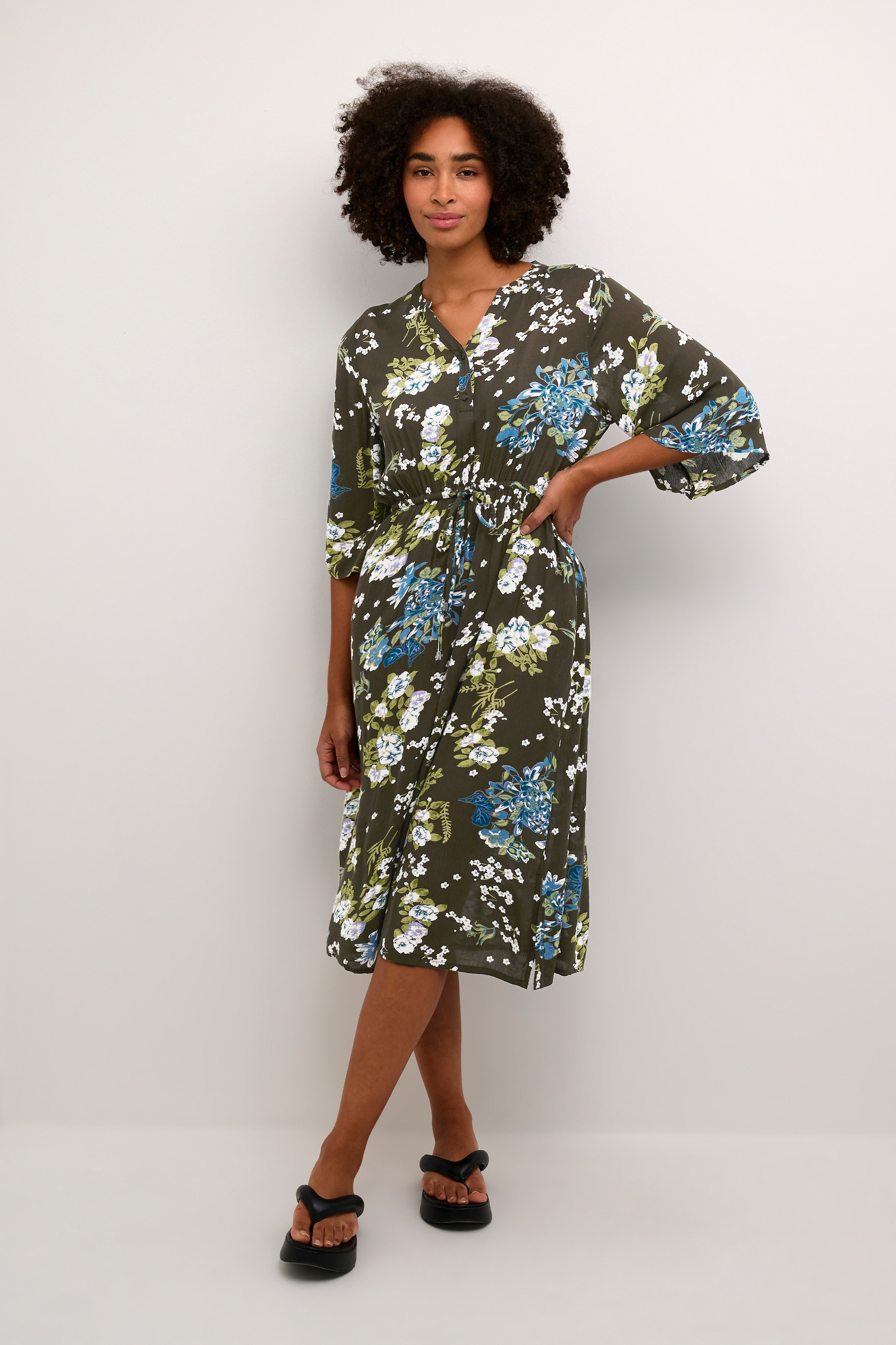 KAekua Kjole LOOKBOOK FRONT 10505360-105950
