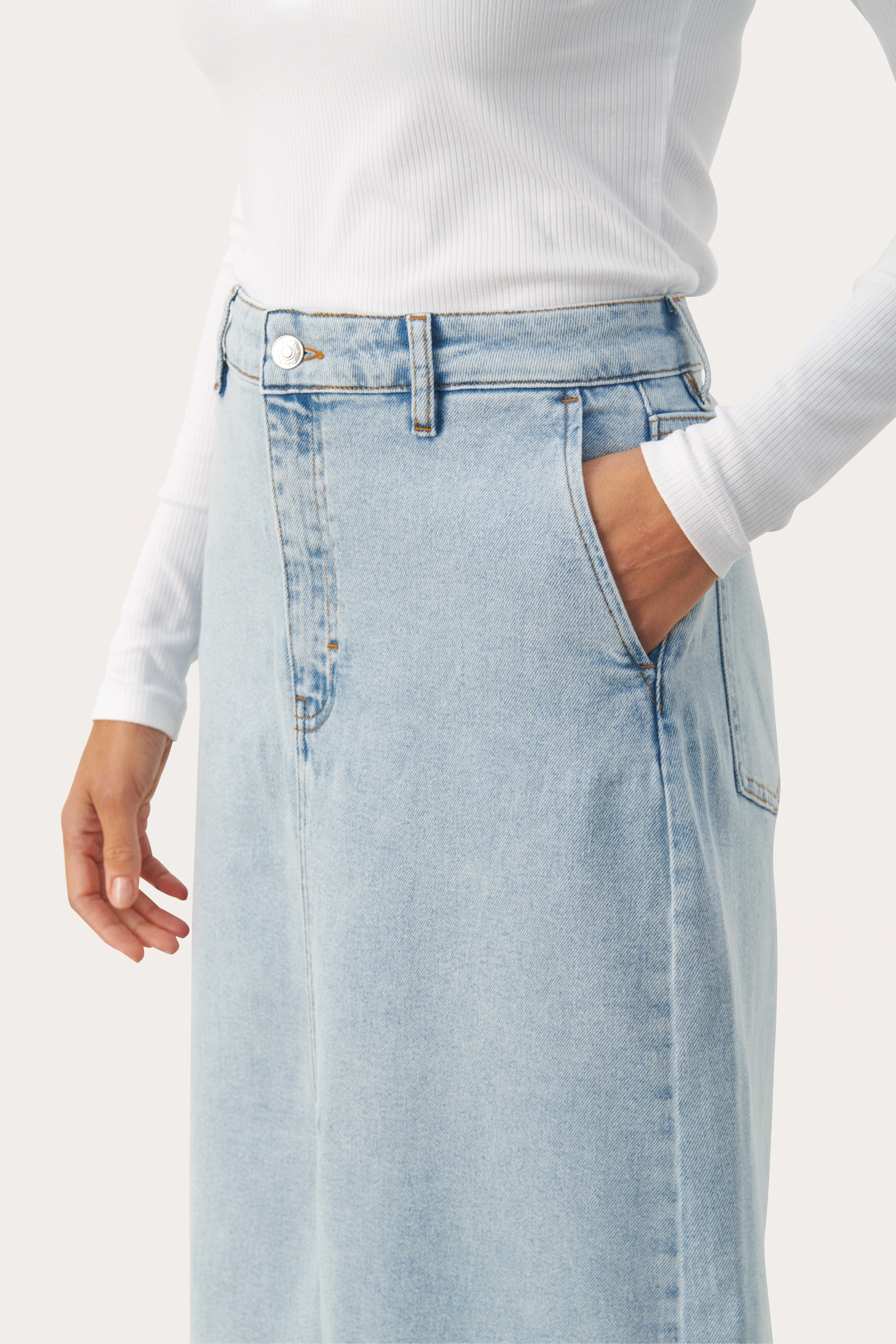 CaliahPW Skirt LOOKBOOK DETAIL 30308760-300146