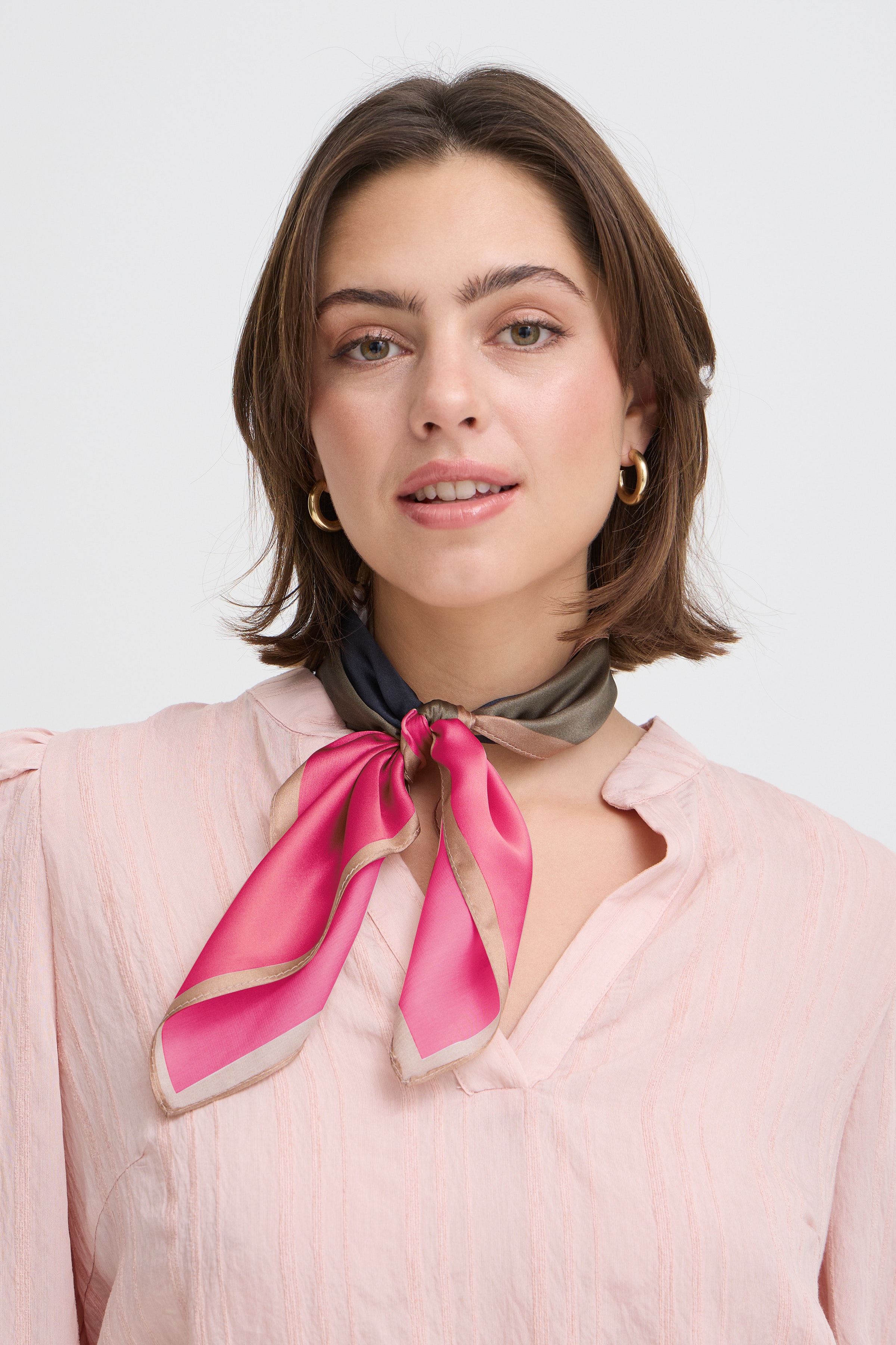 FRSILLA Scarf LOOKBOOK DETAIL 20617644-900006058