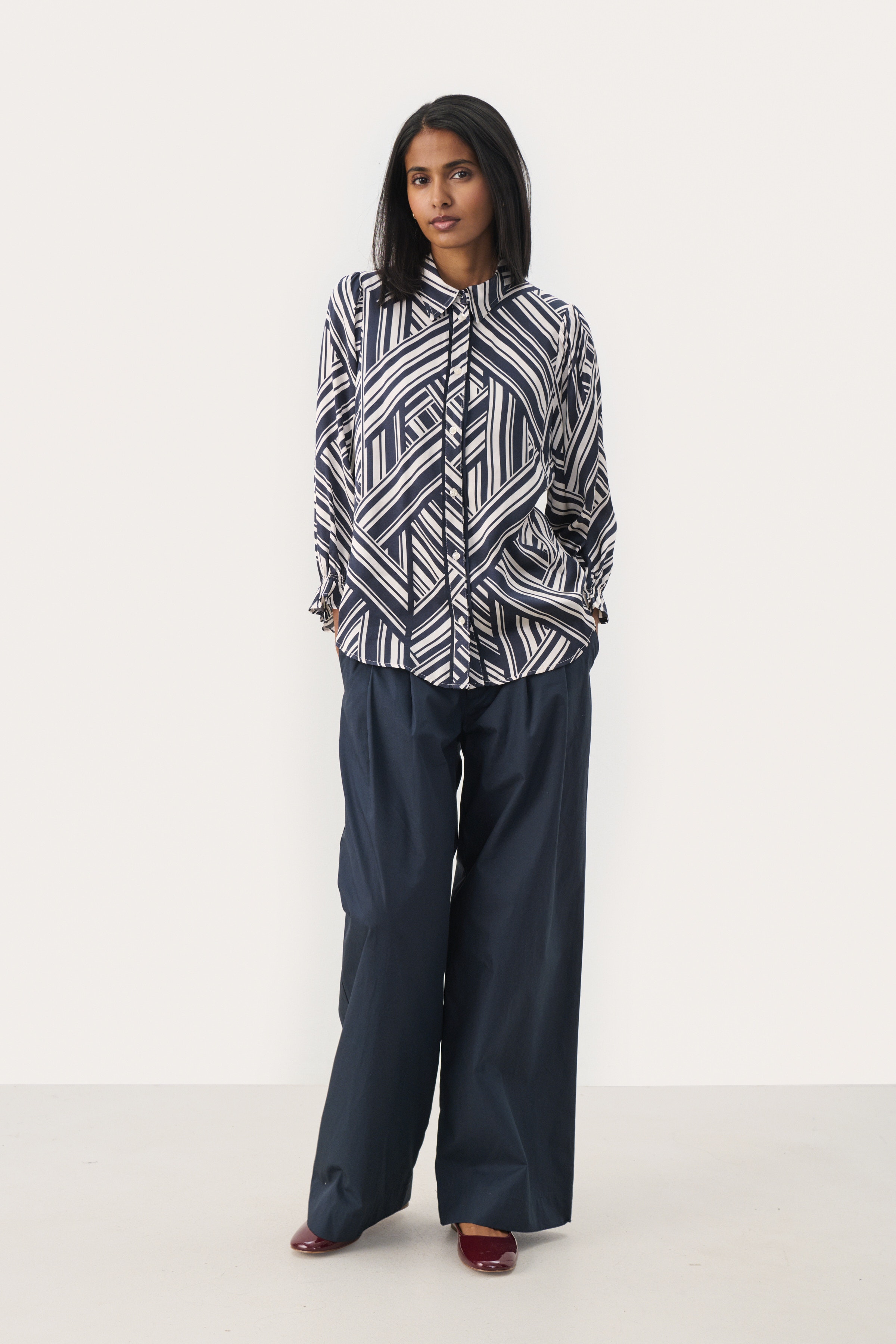 NevinePW Overhemd LOOKBOOK FRONT 30309399-303572