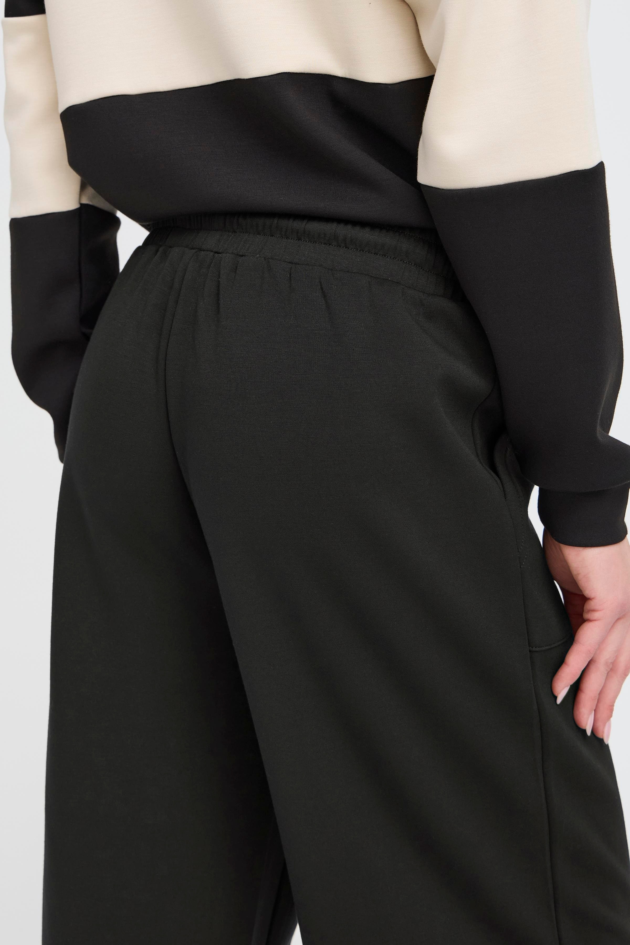 BYPUSTI Trousers LOOKBOOK DETAIL 20817177-200451