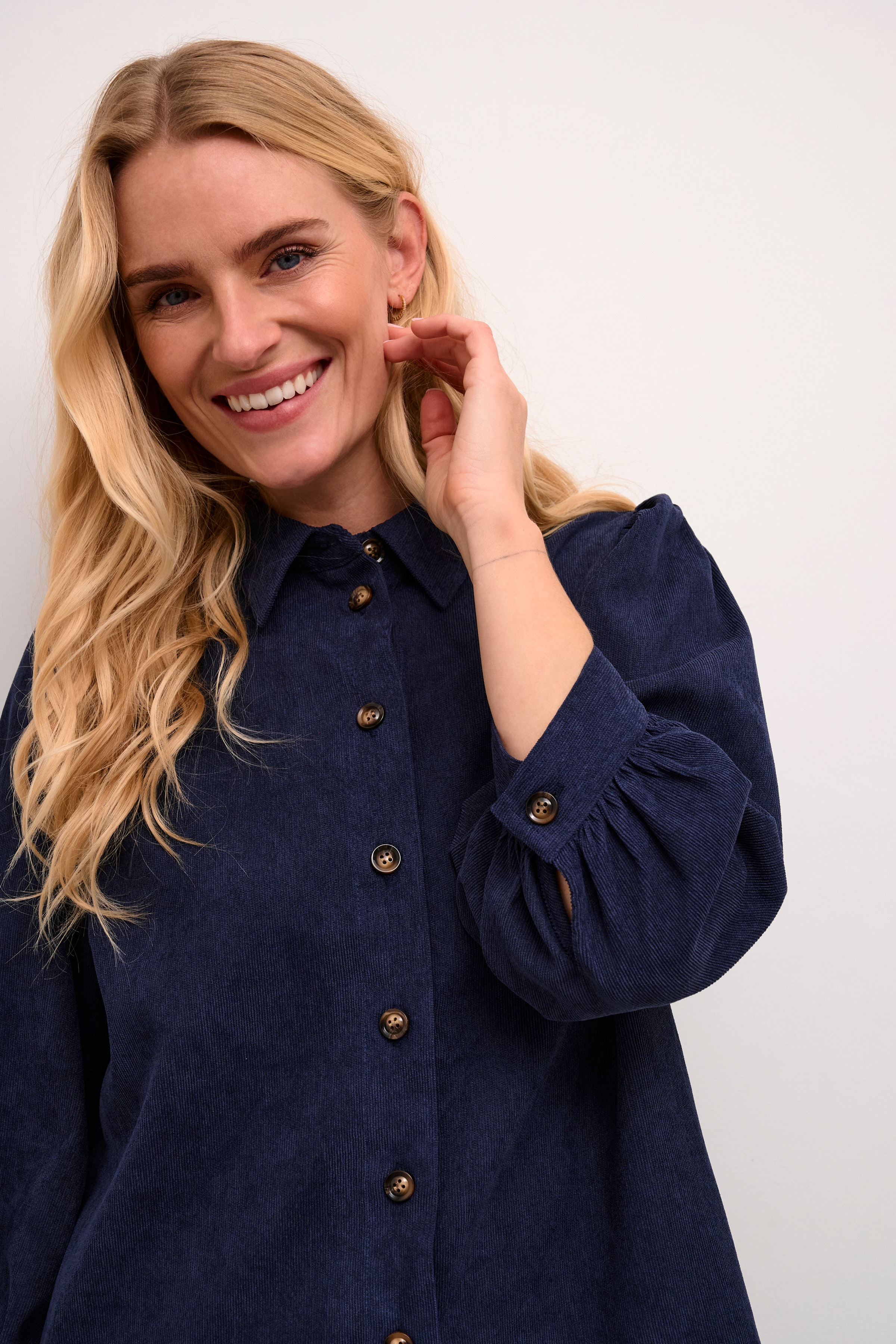 KAvera Skjorte LOOKBOOK DETAIL 10508370-194020