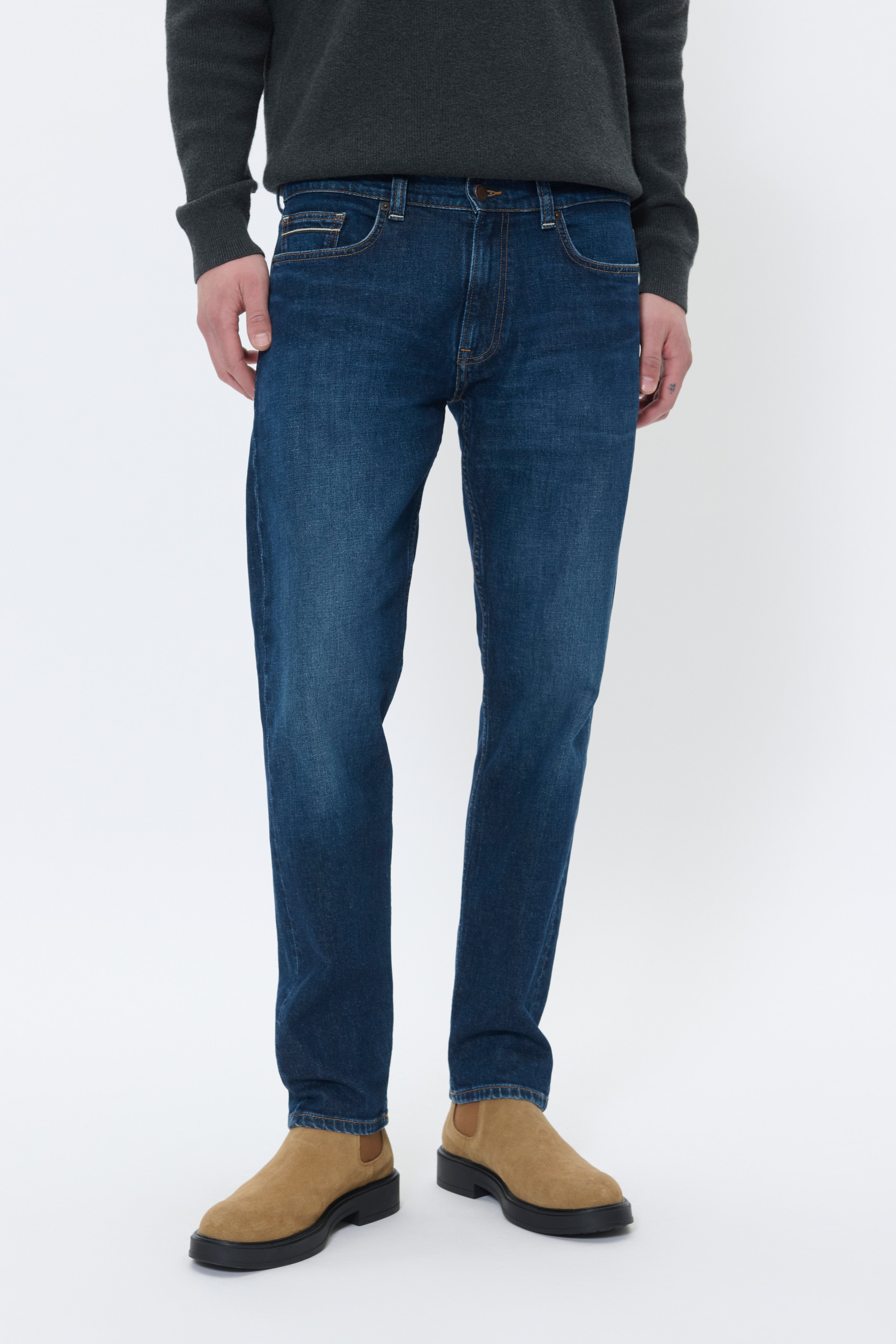 MAJake Heritage Denim-Hose LOOKBOOK FRONT 30208023-303778