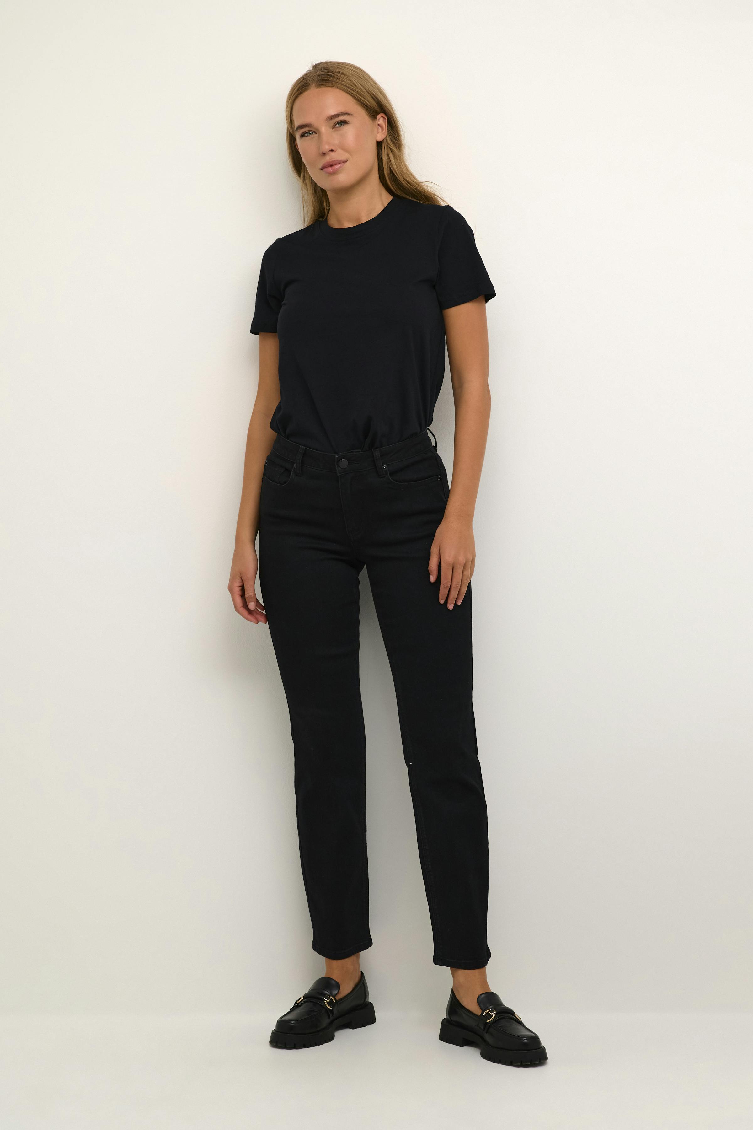 KAsinem Straight Jeans LOOKBOOK FRONT 10508394-100121