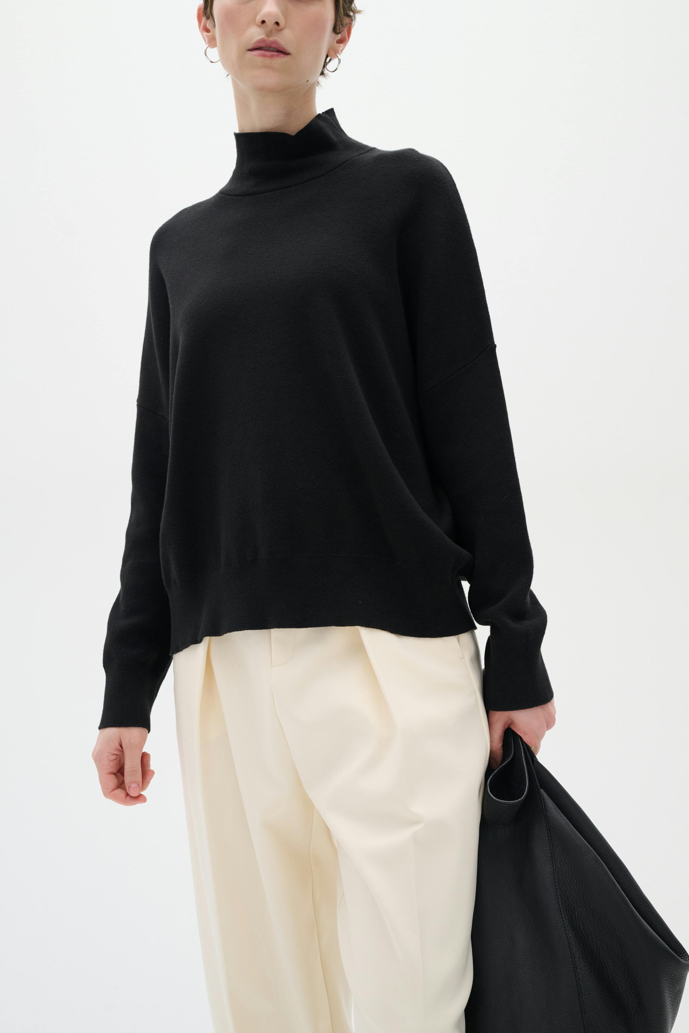 TenleyIW Turtleneck Pullover LOOKBOOK FRONT 30106490-194008