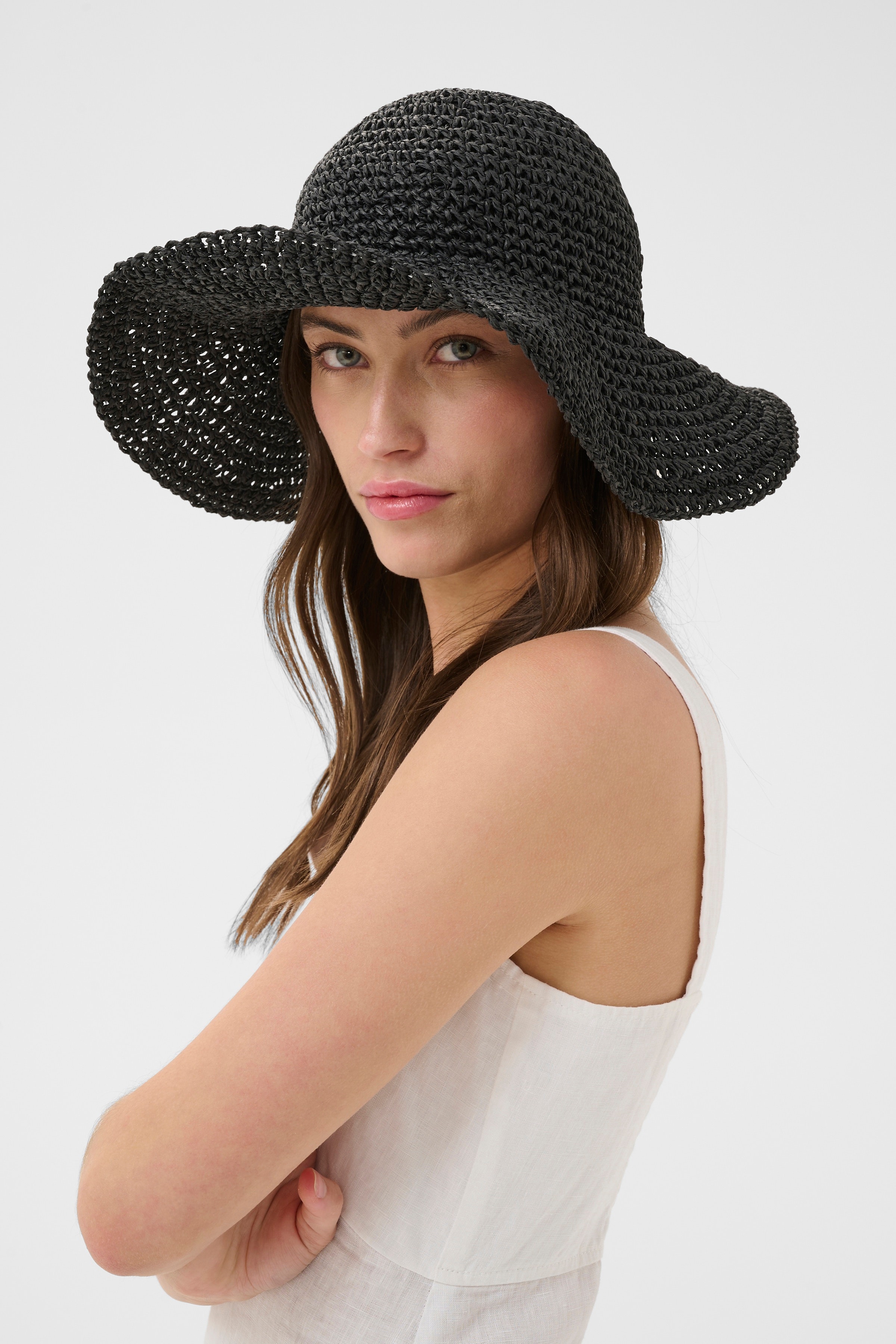 PoulinePW Hoed LOOKBOOK DETAIL 30306884-194008