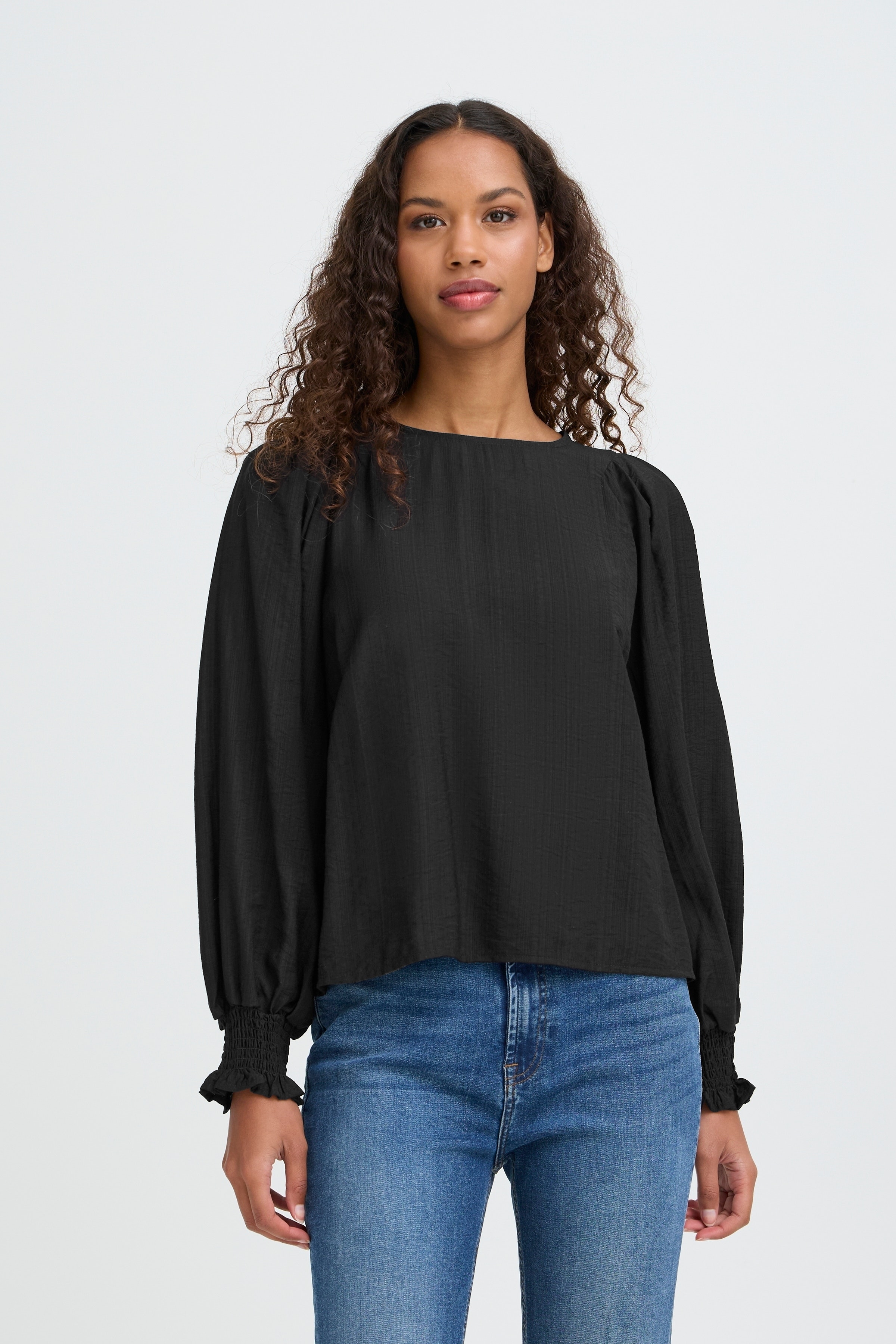IHWILMA Blouse LOOKBOOK FRONT 20123703-194008