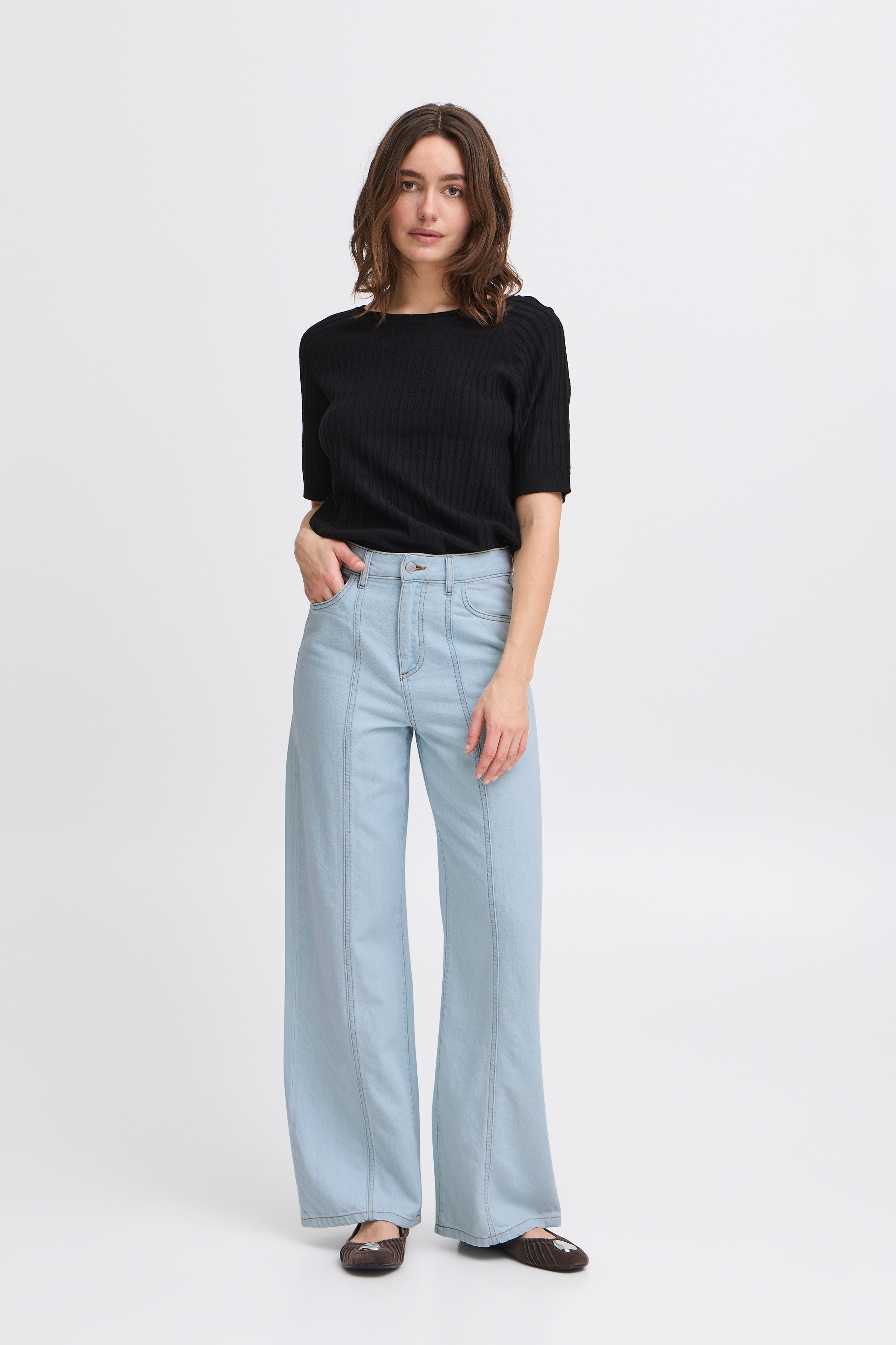 BYLONIA Jeans LOOKBOOK FRONT 20816503-200460