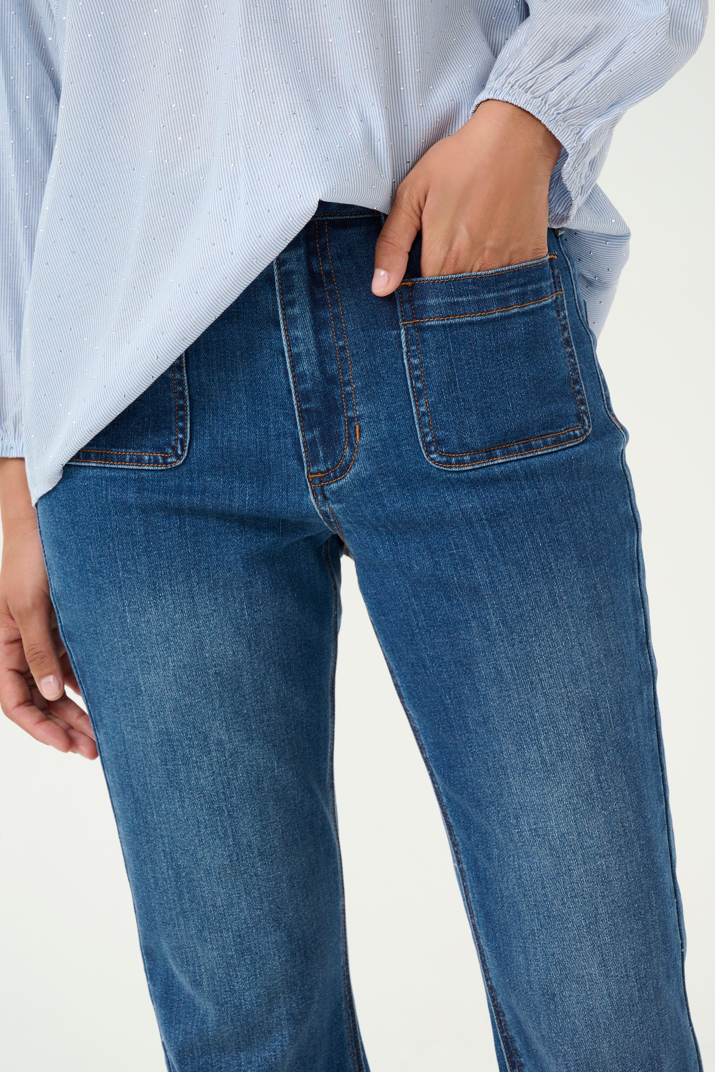 KAsinem Jeans LOOKBOOK DETAIL 10508464-102272