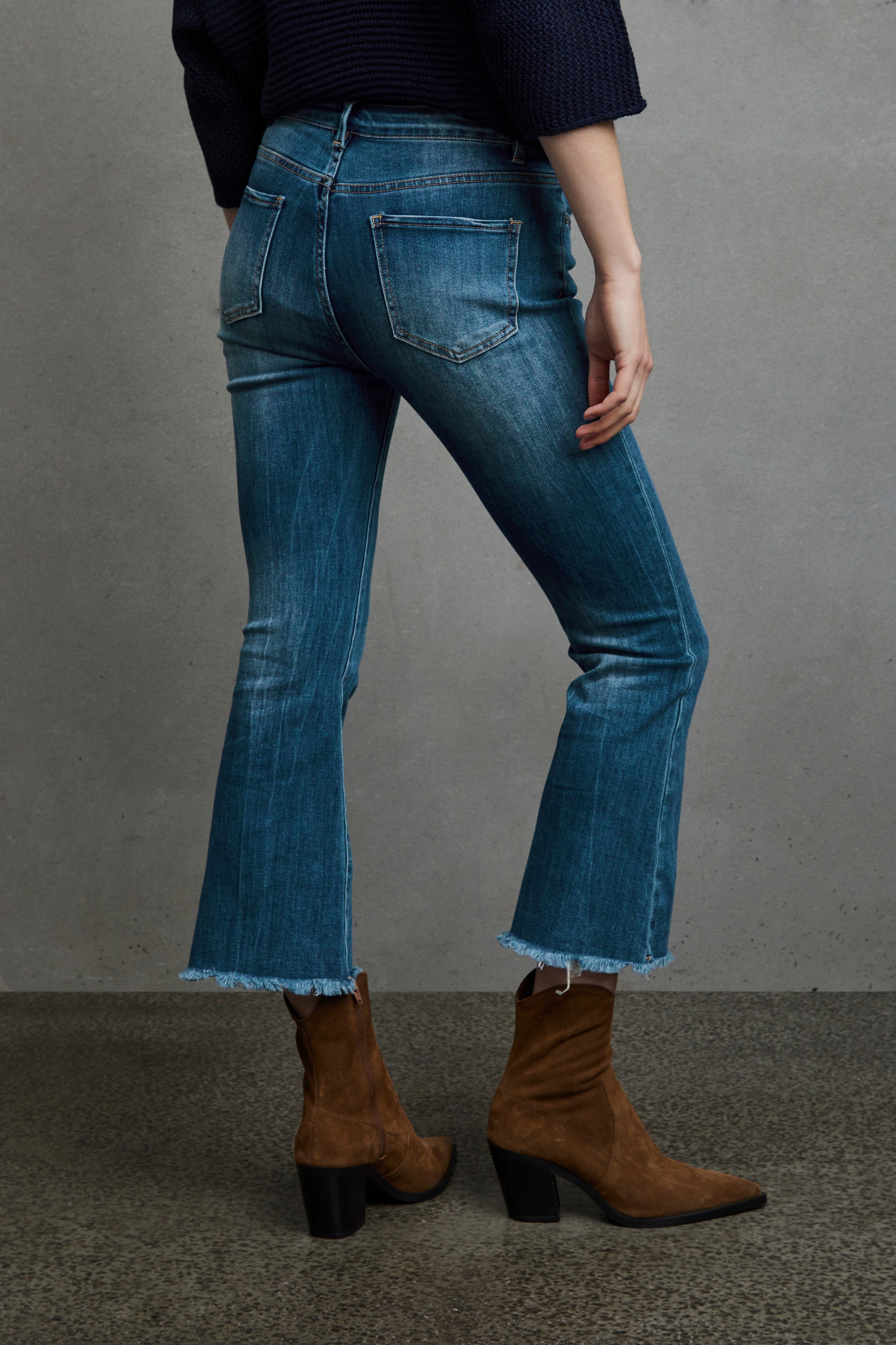 Jeans LOOKBOOK BACK 22100043-202820