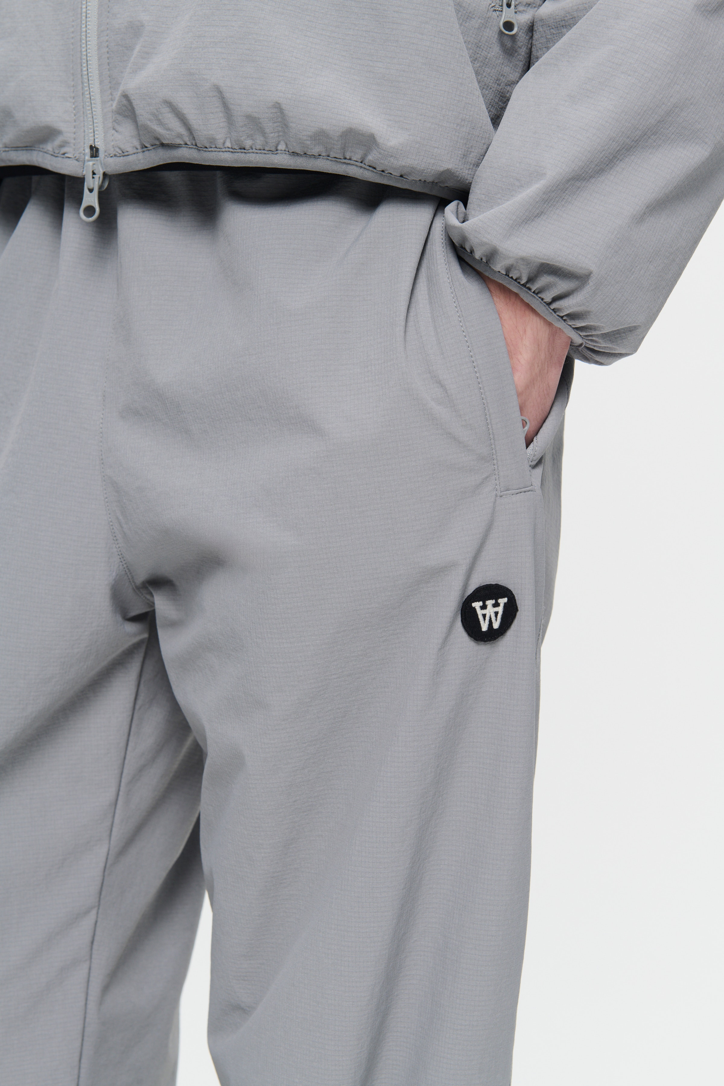 WWLee Tech Trousers LOOKBOOK DETAIL 30250081-174016