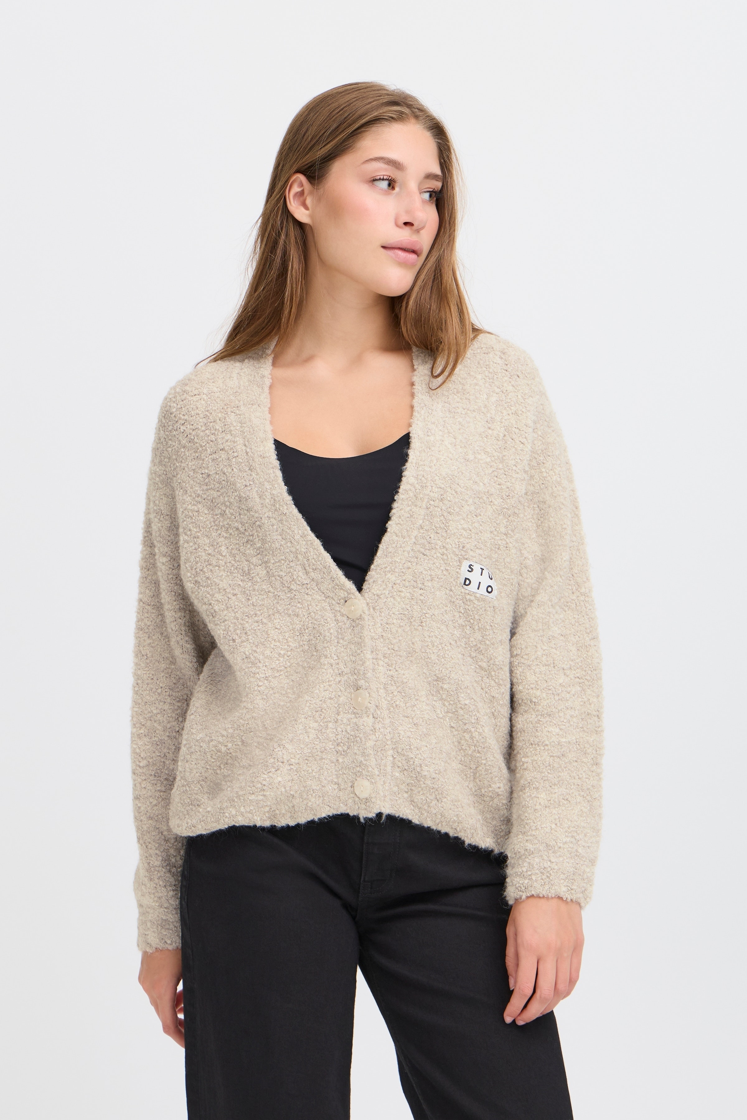 IHBLARISA Cardigan LOOKBOOK FRONT 20124597-124301