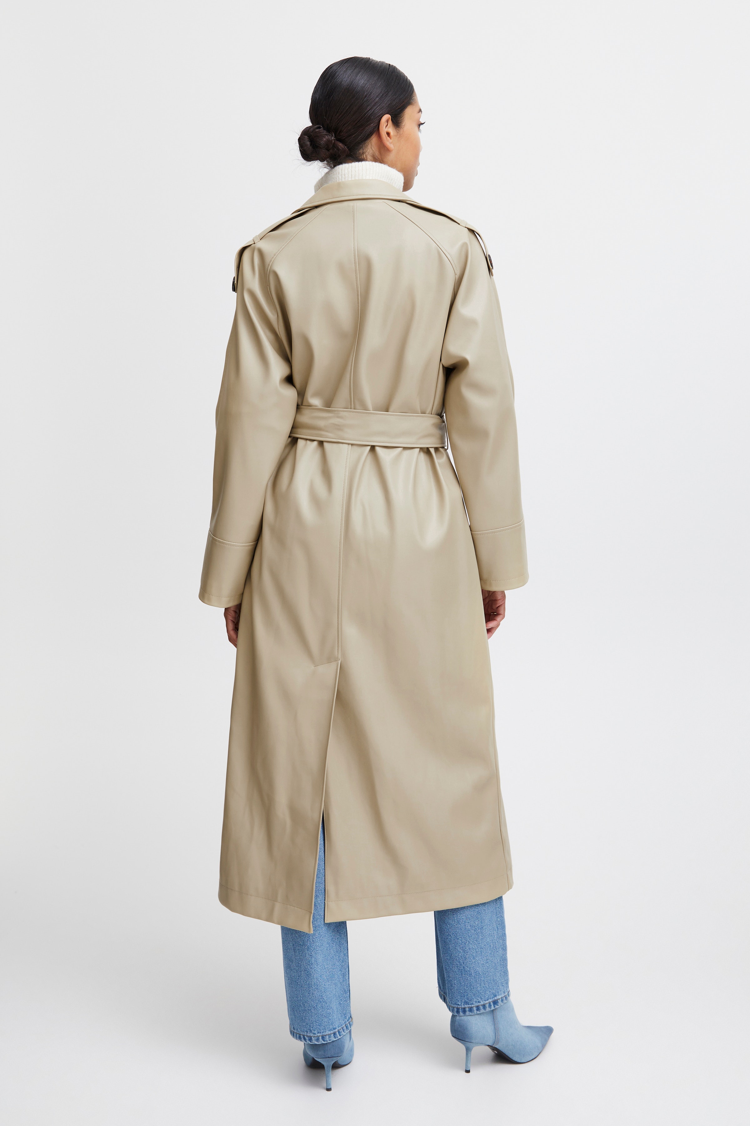 BYDAFANY Coat LOOKBOOK BACK 20814247-161108