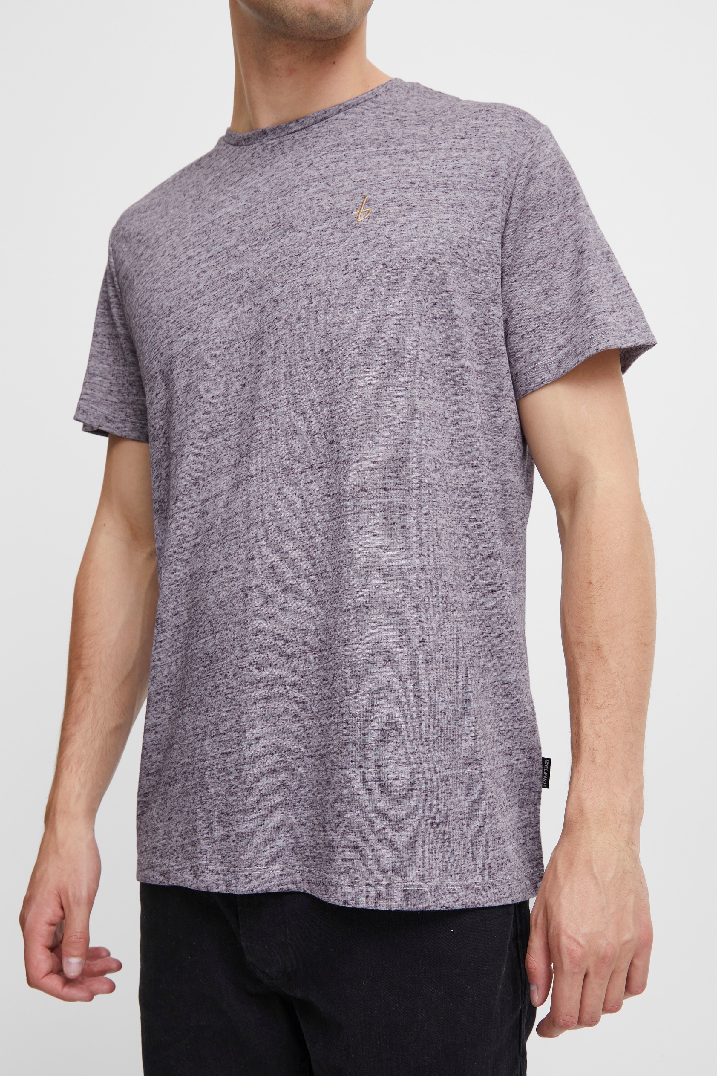 T-shirt LOOKBOOK DETAIL 20716214-110602