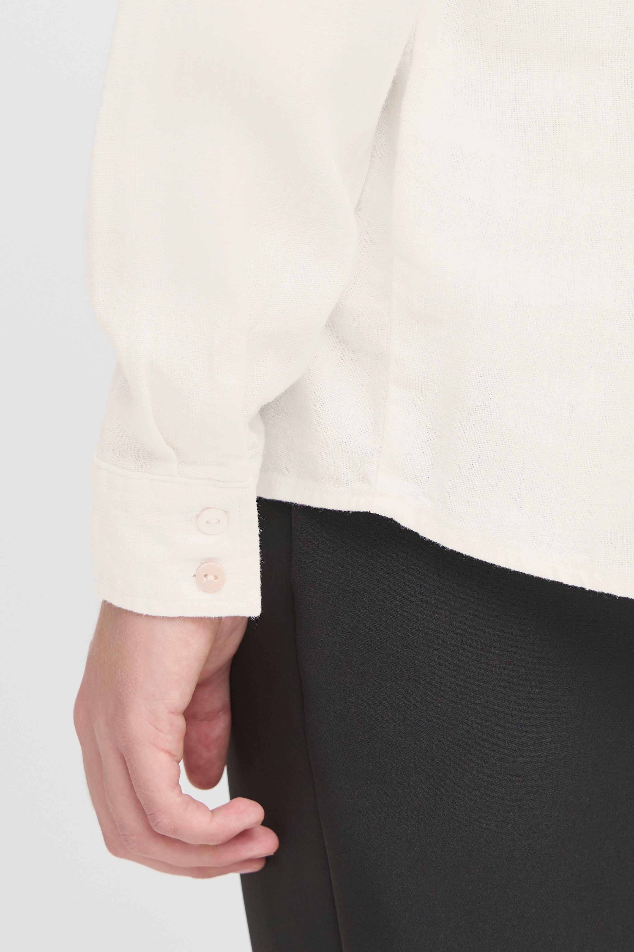 IHLINNO Langermet skjorte LOOKBOOK DETAIL 20122920-114201