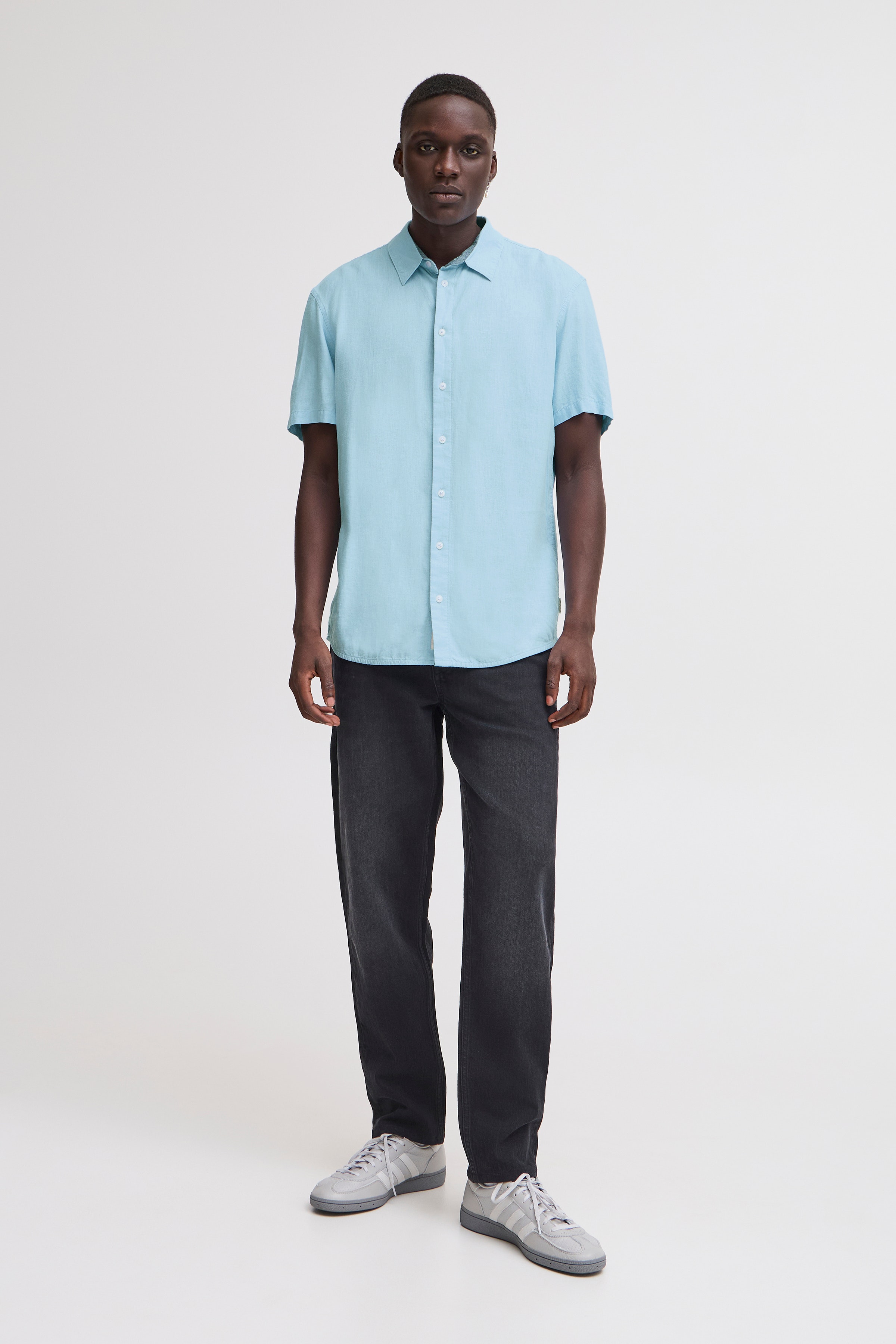 Short sleeved shirt LOOKBOOK FRONT 20717866-144121