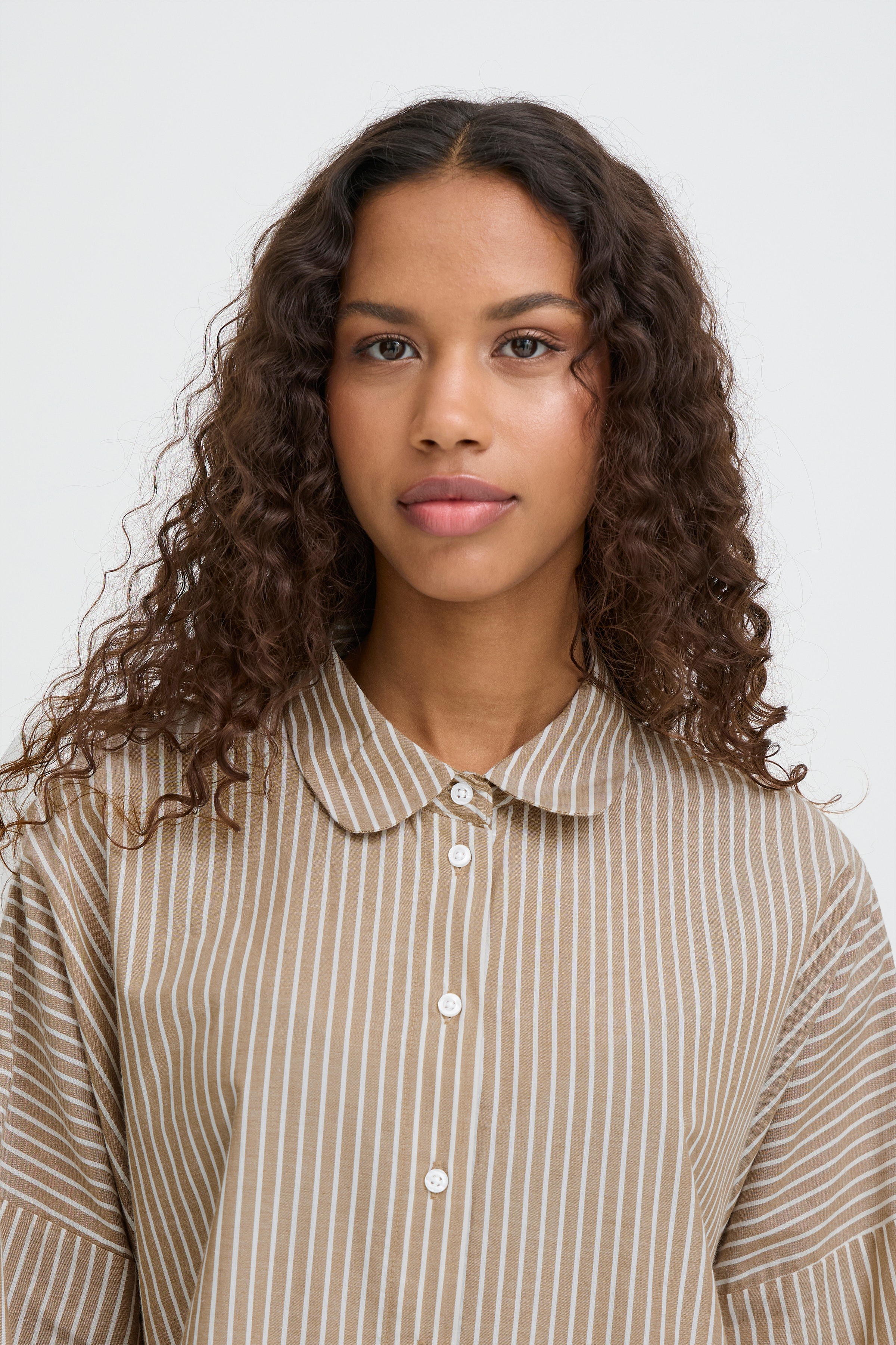 IHGILEY Skjorta LOOKBOOK DETAIL 20125217-900007693