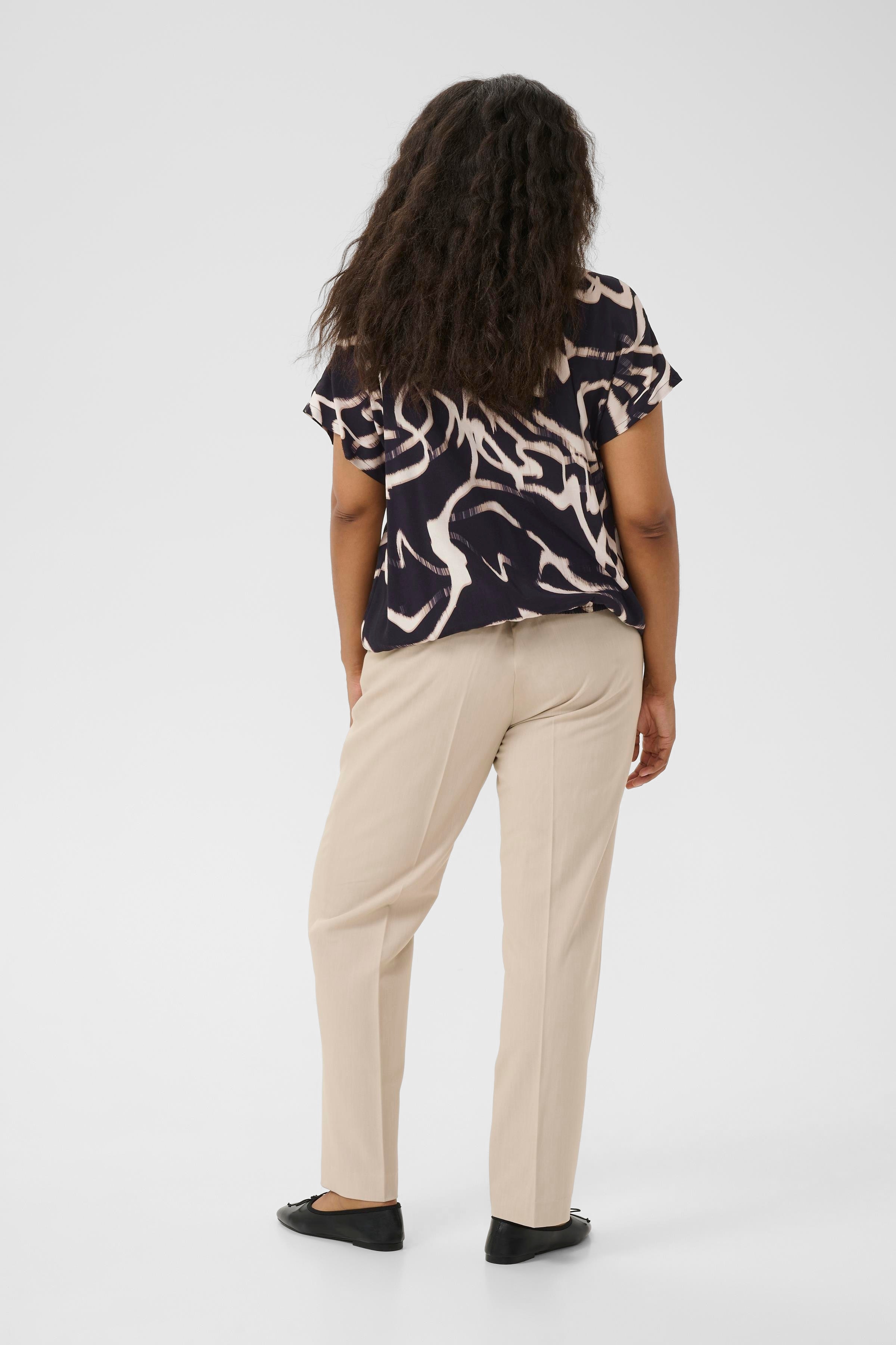 KCmaren Blus LOOKBOOK BACK 10583404-107701