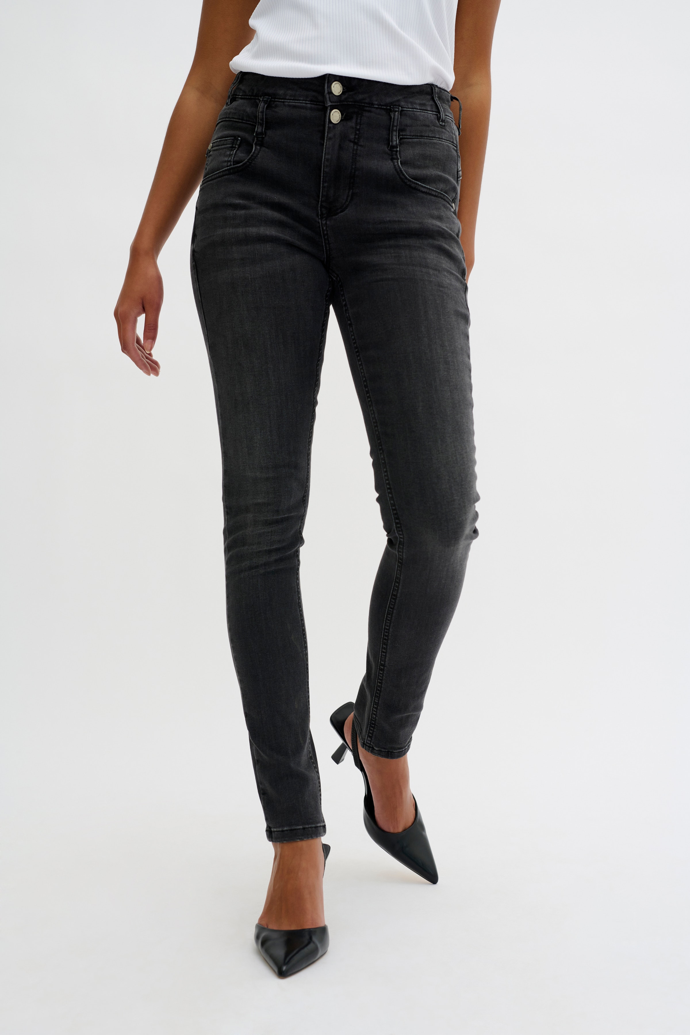 38 Jeans LOOKBOOK FRONT 10703569-100080