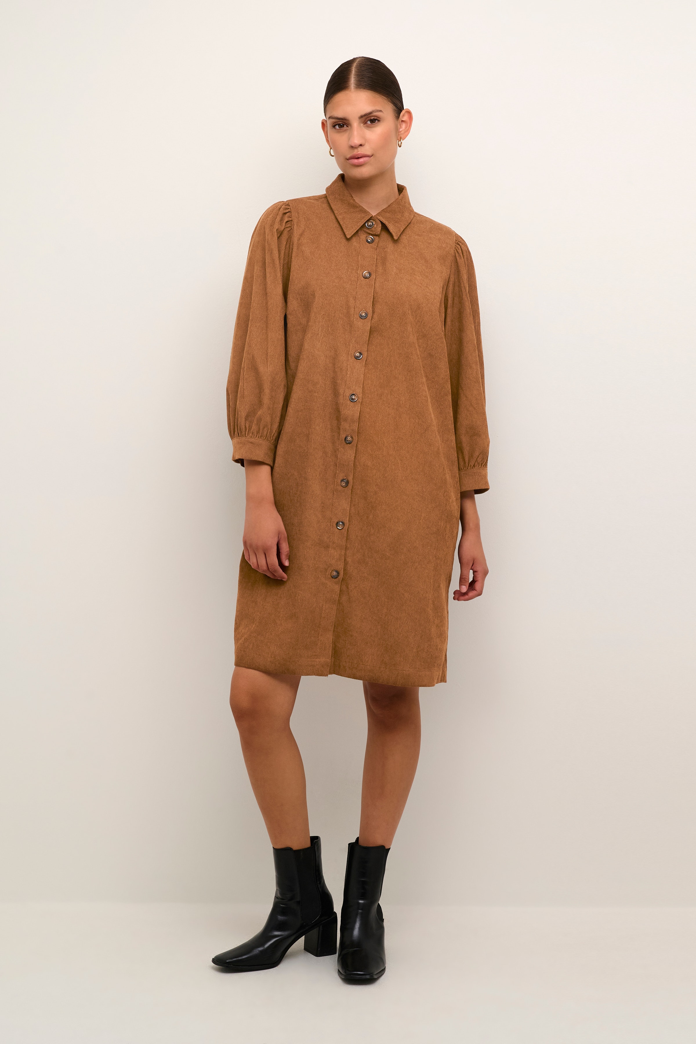 KAeve Kjole LOOKBOOK FRONT 10508441-181031