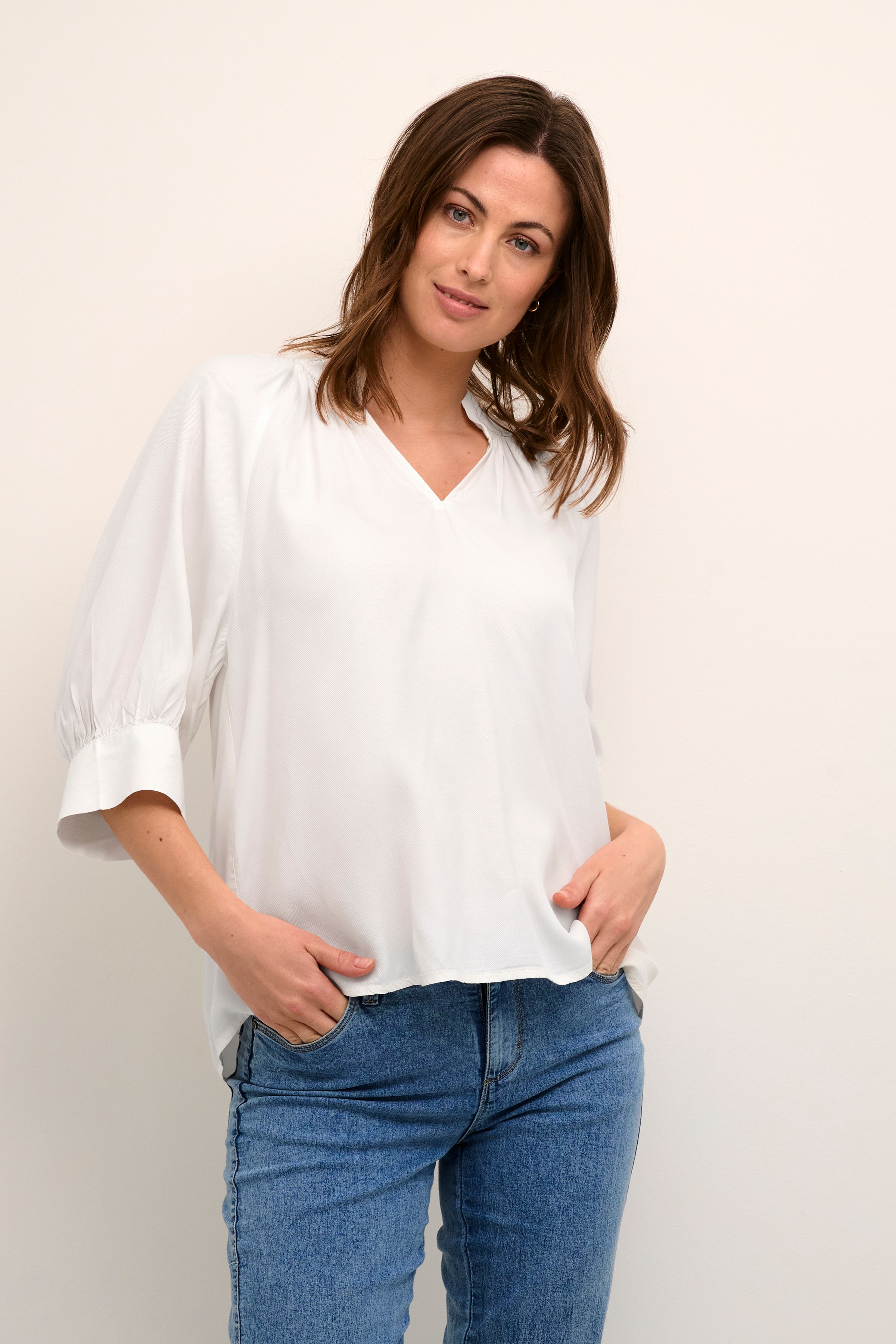 KAdahlia Bluse LOOKBOOK FRONT 10507305-110602