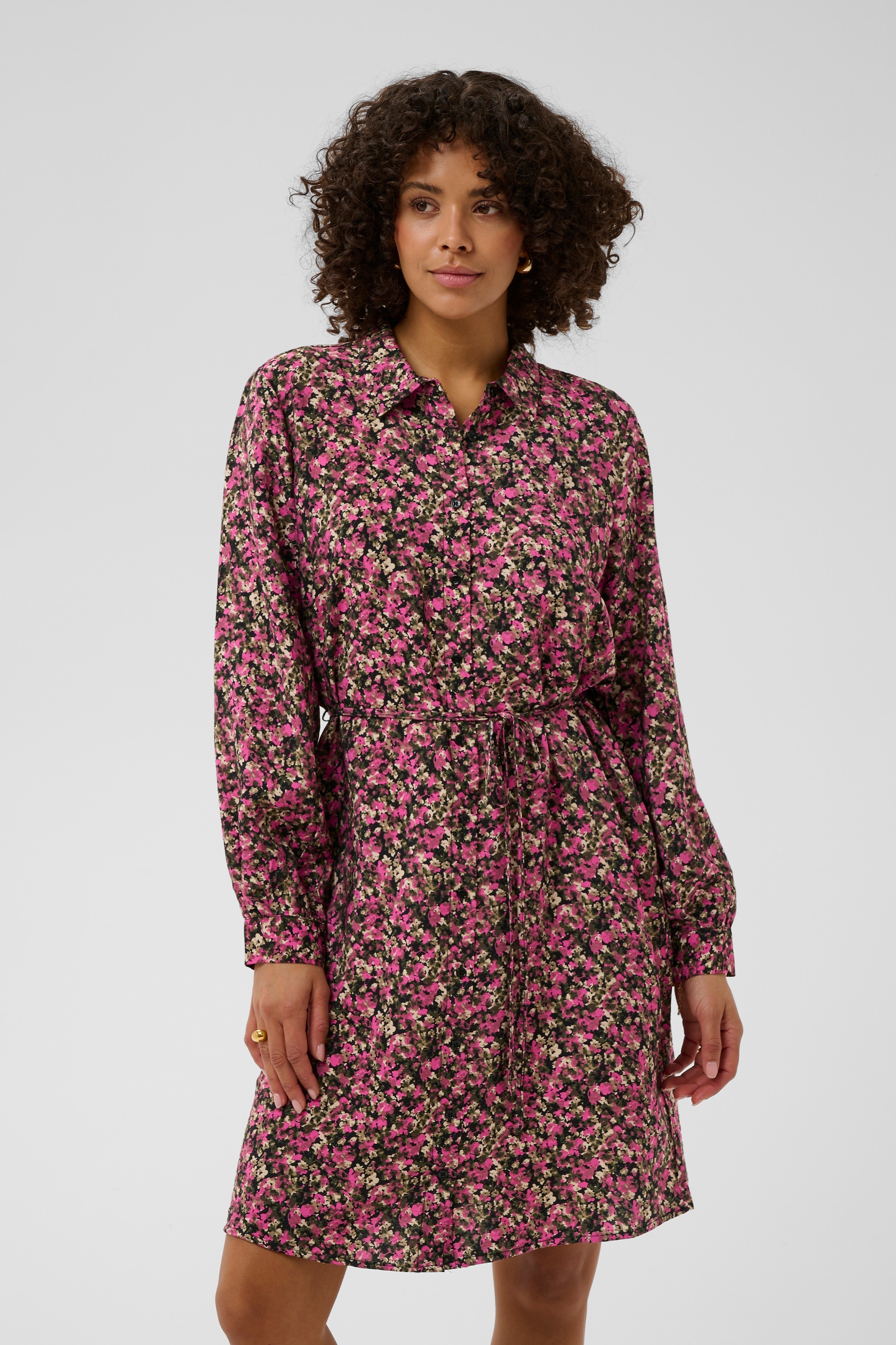 KAbella Jurk LOOKBOOK FRONT 10511034-108749