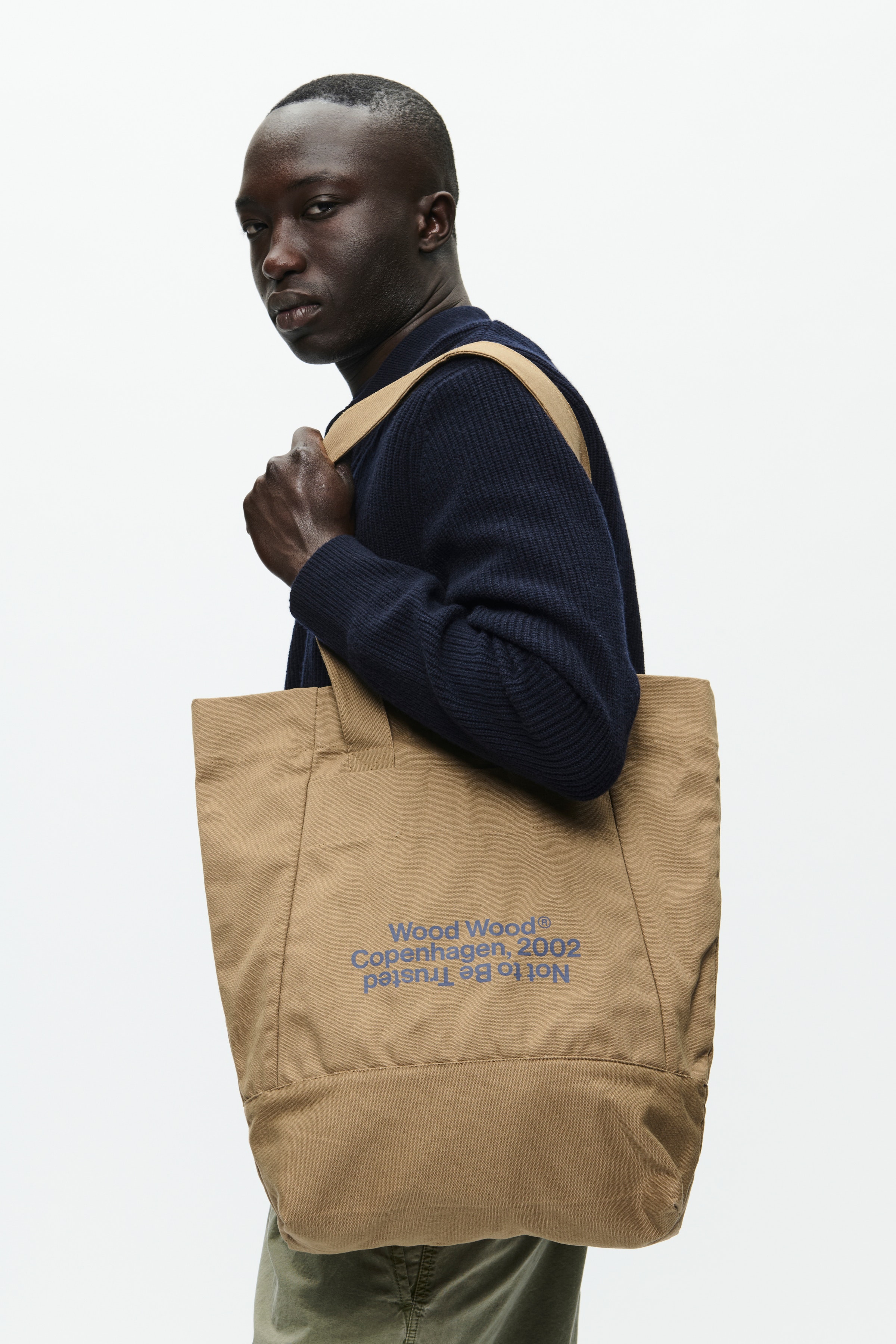 WWWade Tasche LOCATION NONE 30251807-161109