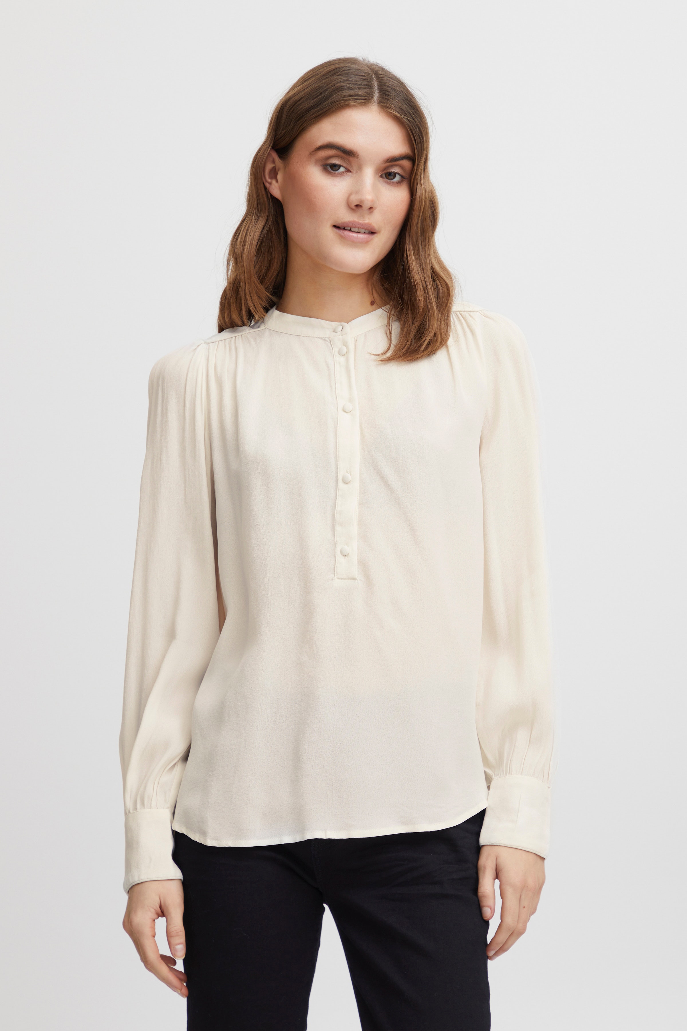 FRHELENA Blouse LOOKBOOK FRONT 20611640-130905