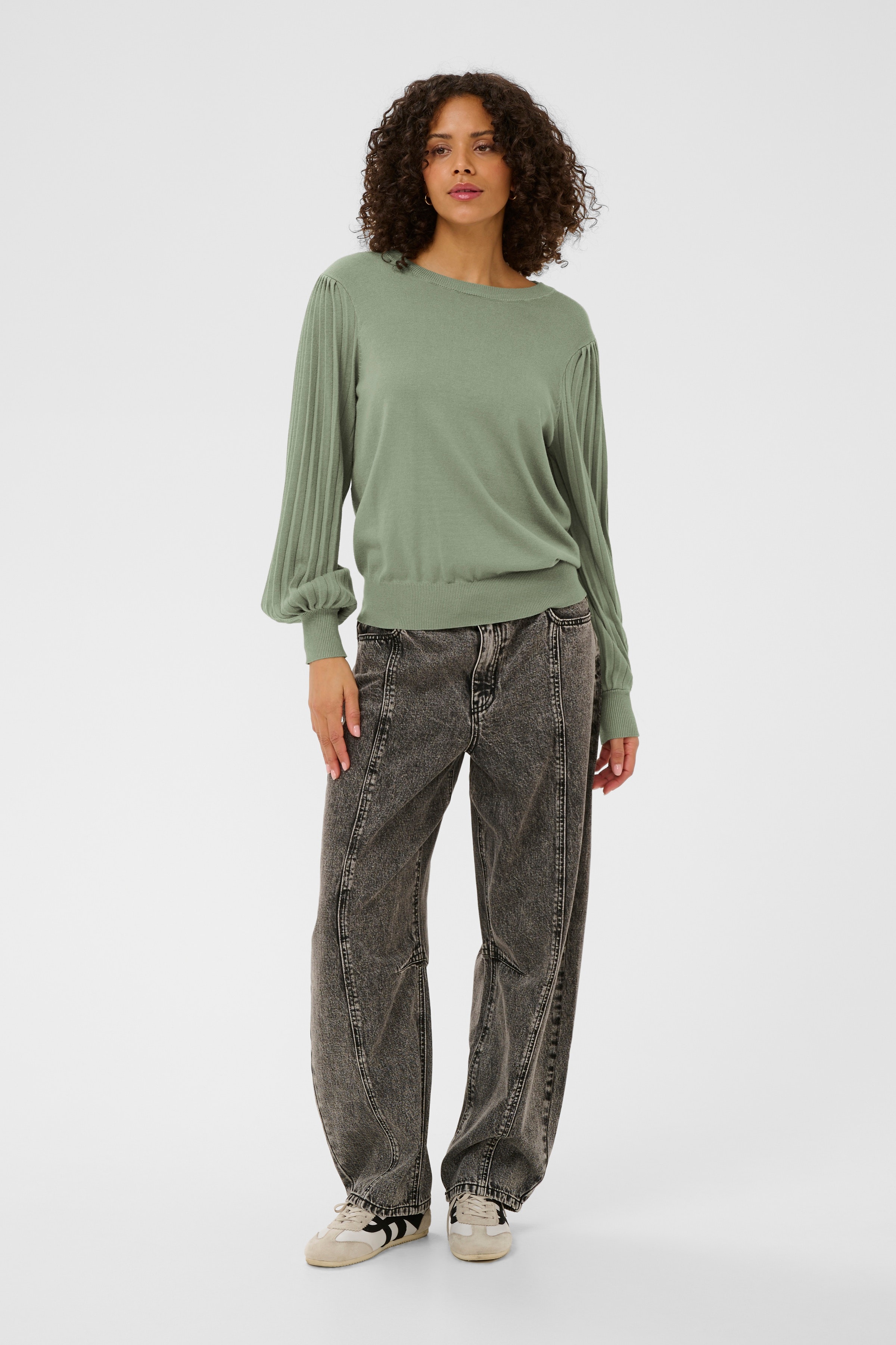 KAlone Pullover LOOKBOOK FRONT 10507905-176212