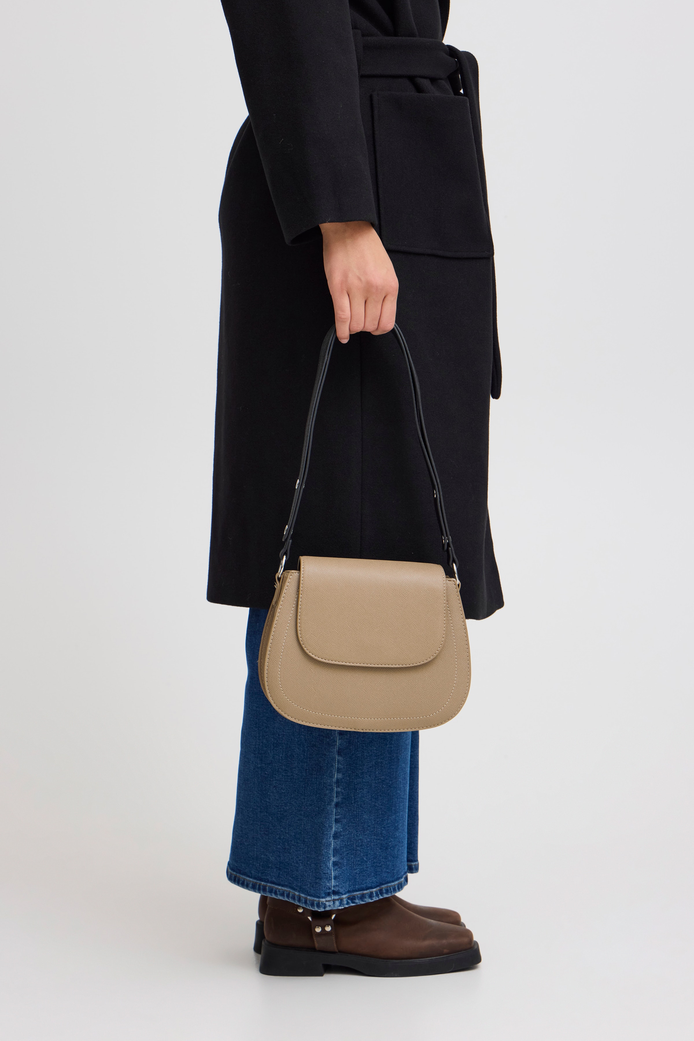 IAMARILEA Pose LOOKBOOK DETAIL 20121759-151308